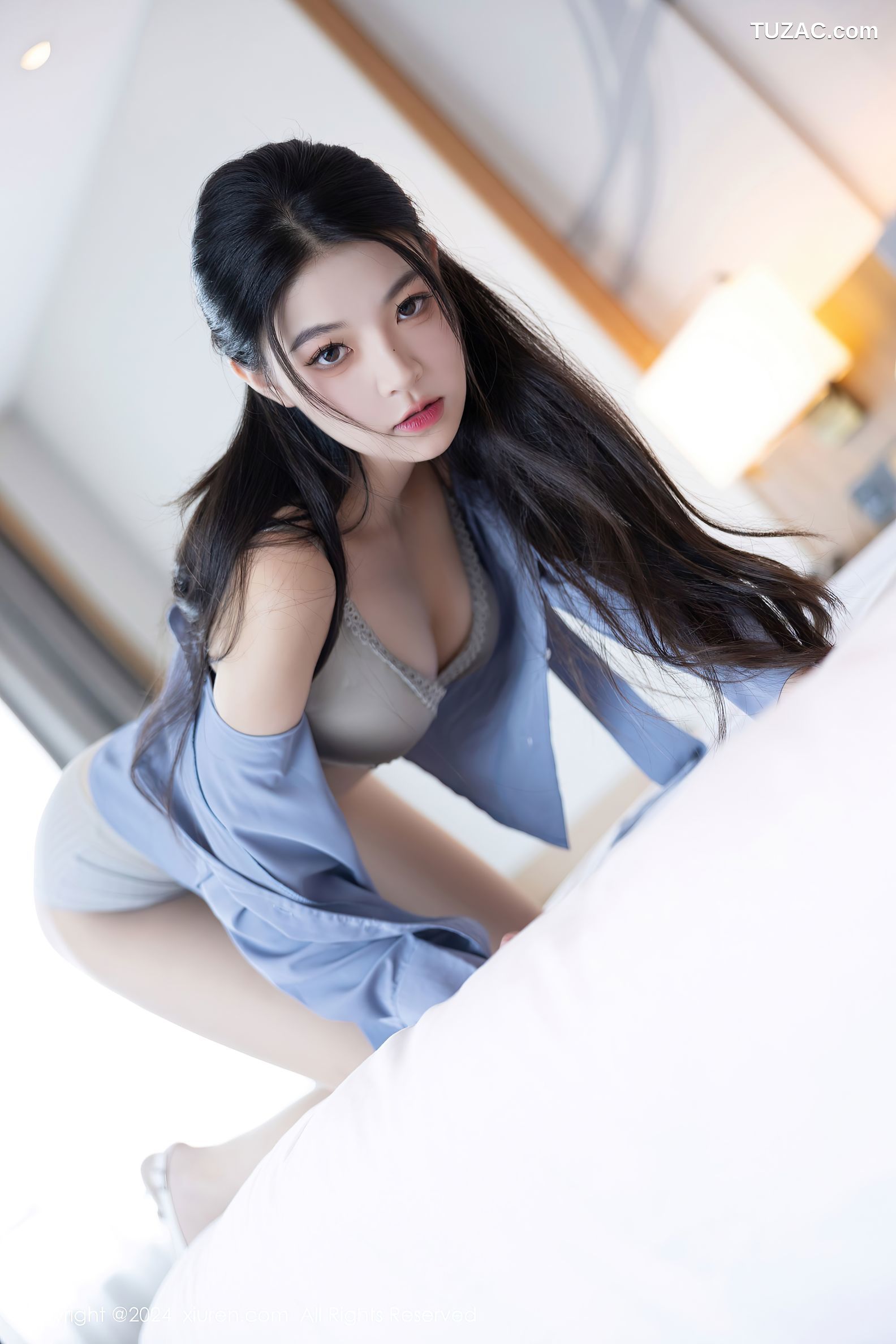 XiuRen秀人网-9333-初梦瑶-灰蓝衬衫灰短裙灰色内衣-2024.10.23