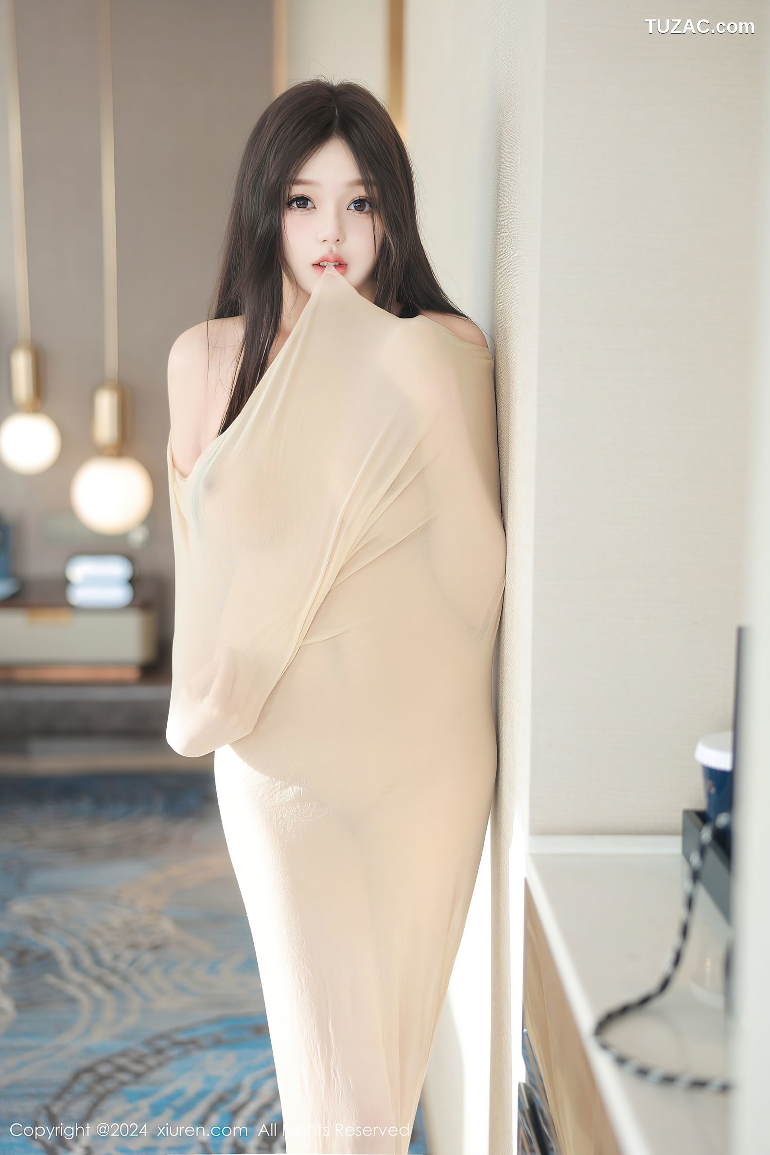 XiuRen秀人网-9337-柚柚小奶瓶-透视肉色丝袜连体-2024.10.24