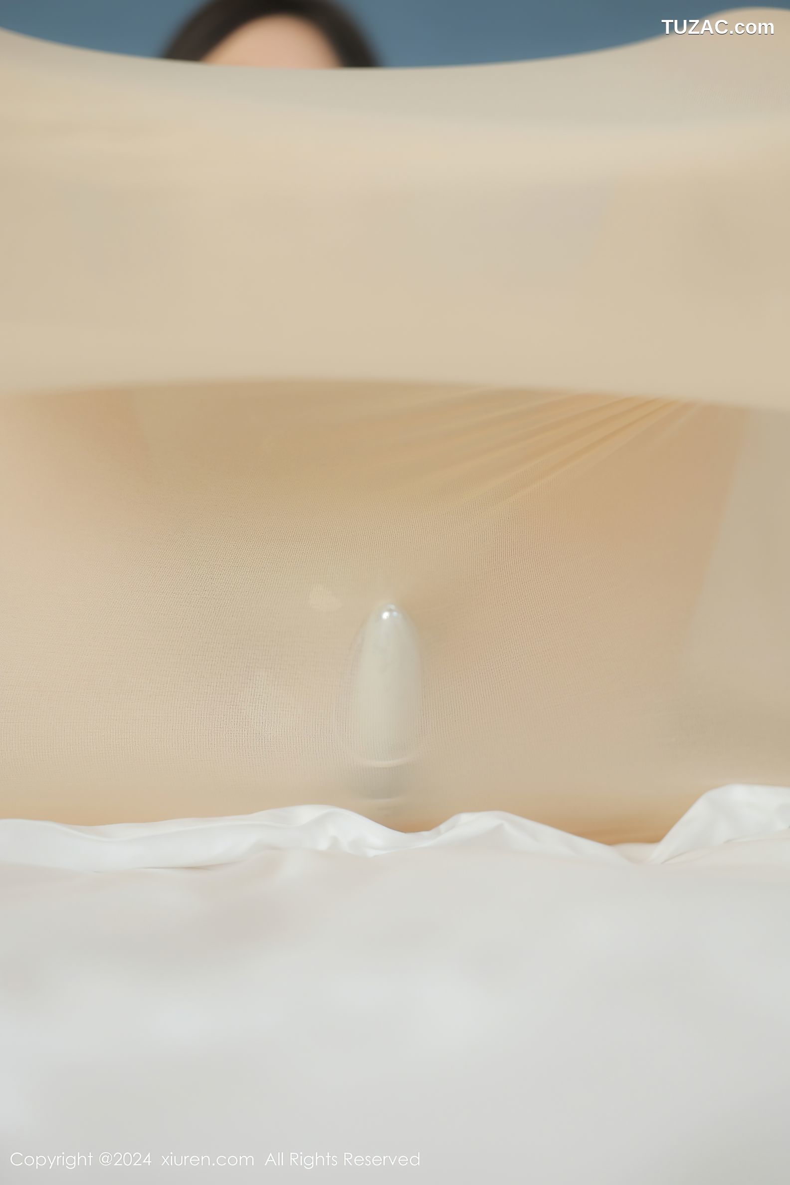 XiuRen秀人网-9337-柚柚小奶瓶-透视肉色丝袜连体-2024.10.24