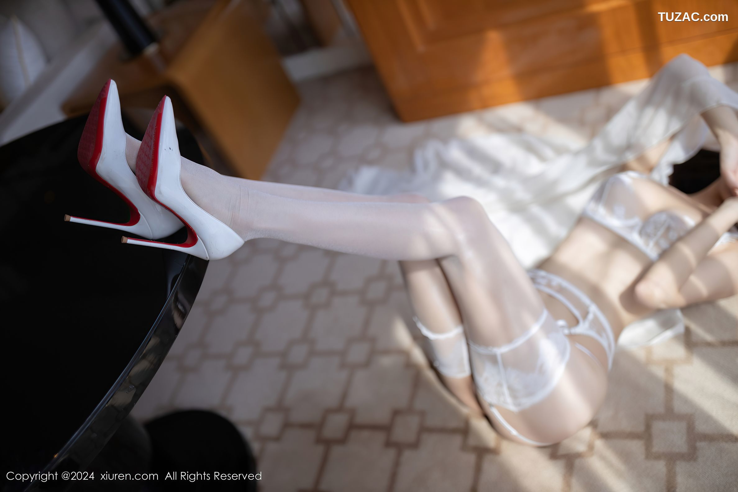 XiuRen秀人网-9340-陆萱萱-白色蕾丝情趣内衣-2024.10.24