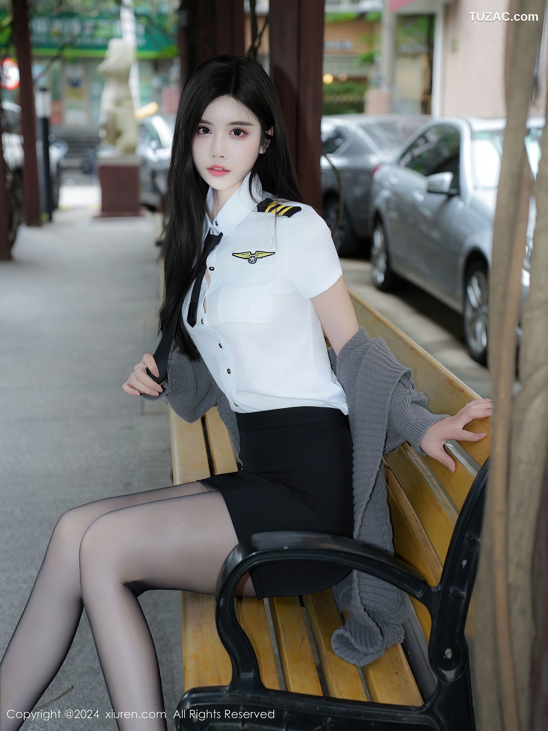 XiuRen秀人网-9349-Erikaki-街拍女警制服白衬衫短裙黑丝爆乳-2024.10.25