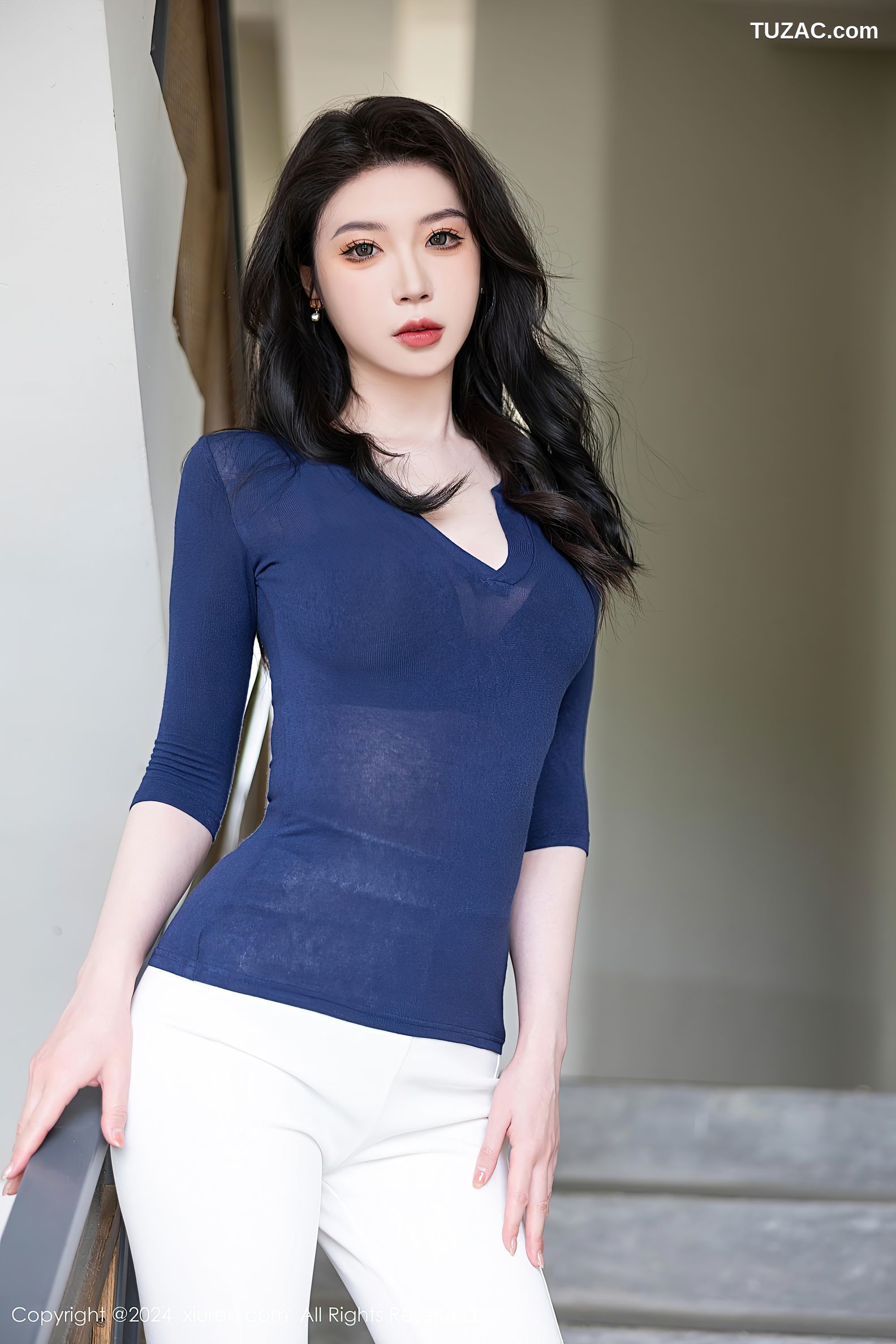 XiuRen秀人网-9355-梦心玥-蓝T白长裤蓝蕾丝内衣-2024.10.28