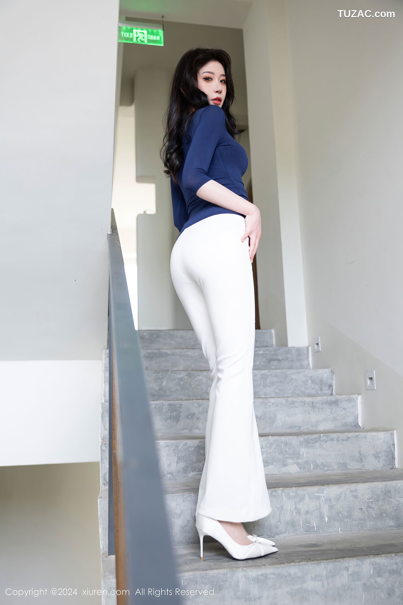 XiuRen秀人网-9355-梦心玥-蓝T白长裤蓝蕾丝内衣-2024.10.28