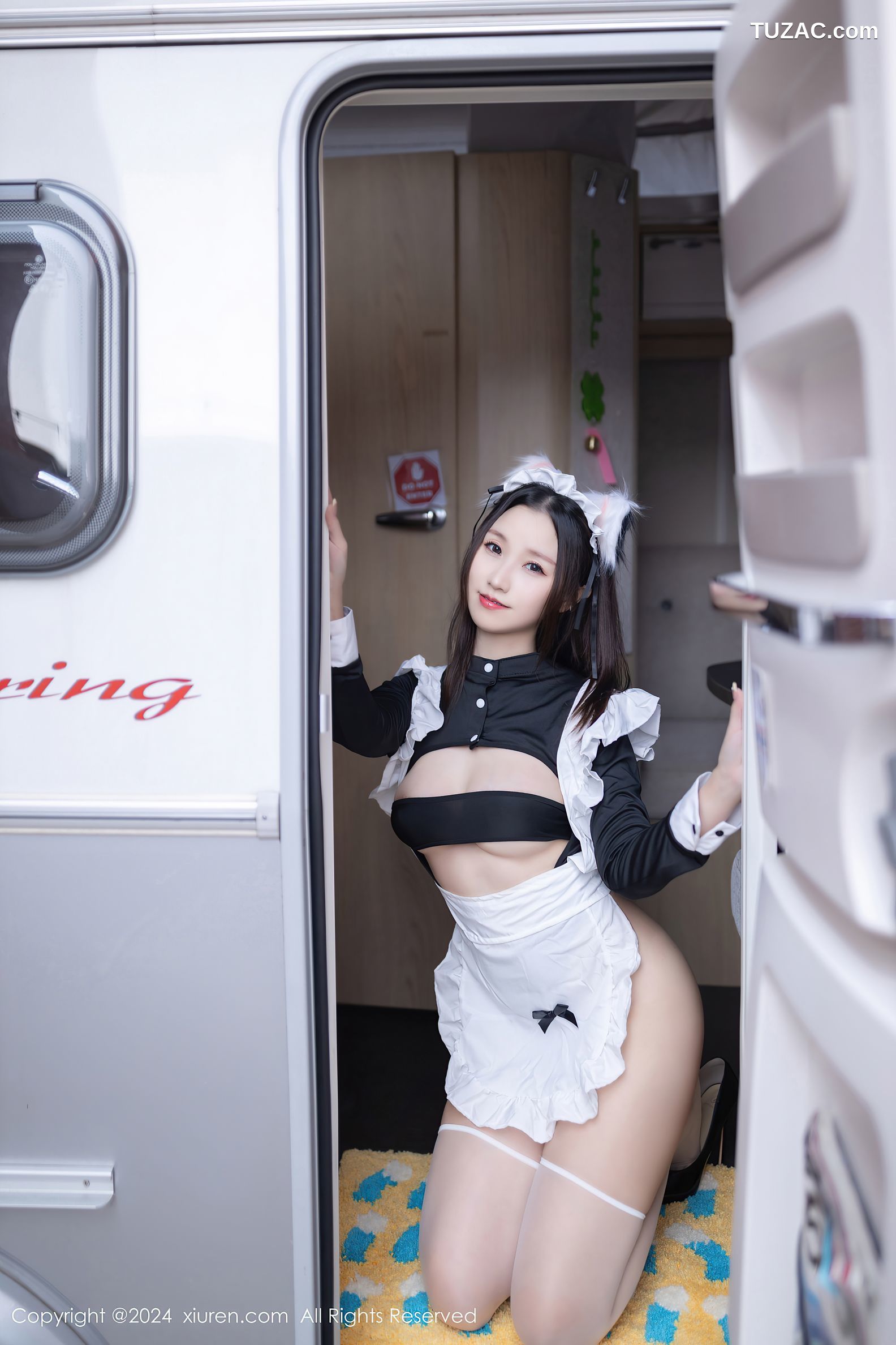 XiuRen秀人网-9369-杏子Yada-玉体美女女仆制服-2024.10.30