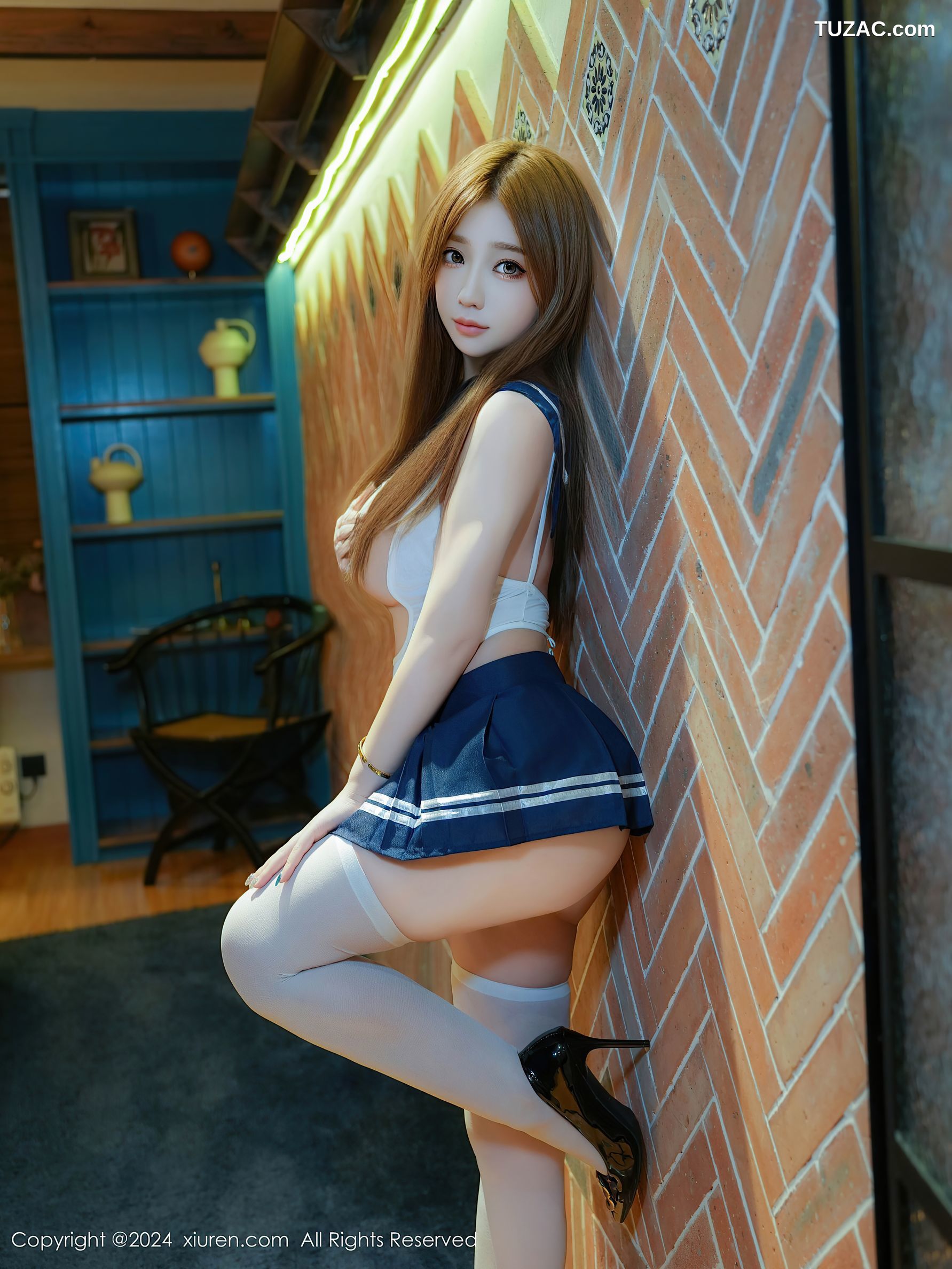 XiuRen秀人网-9370-王伊纯-清纯少女情趣水手服蓝短裙爆乳-2024.10.31