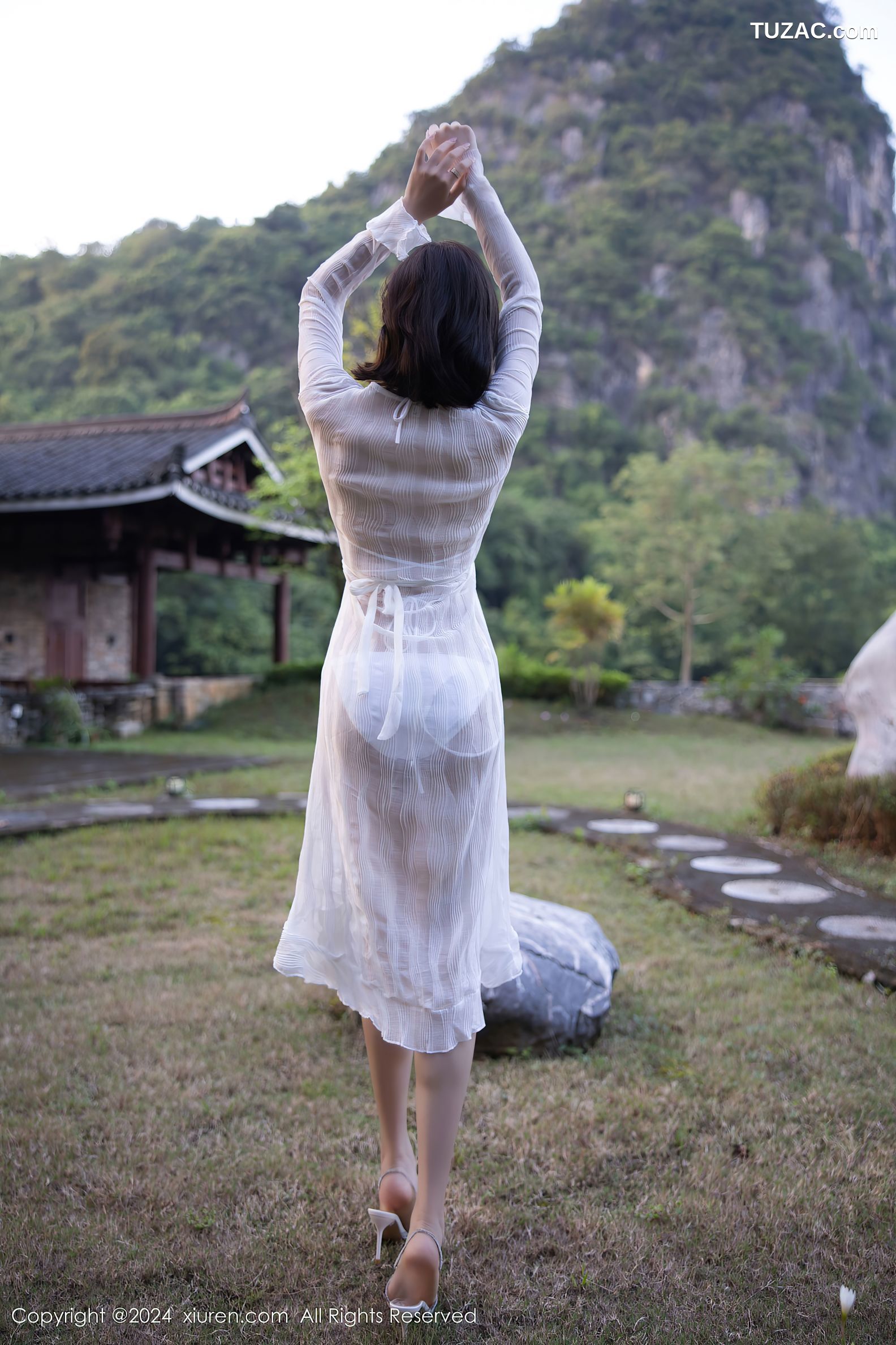 XiuRen秀人网-9375-徐莉芝Booty-户外白色比基尼-2024.10.31