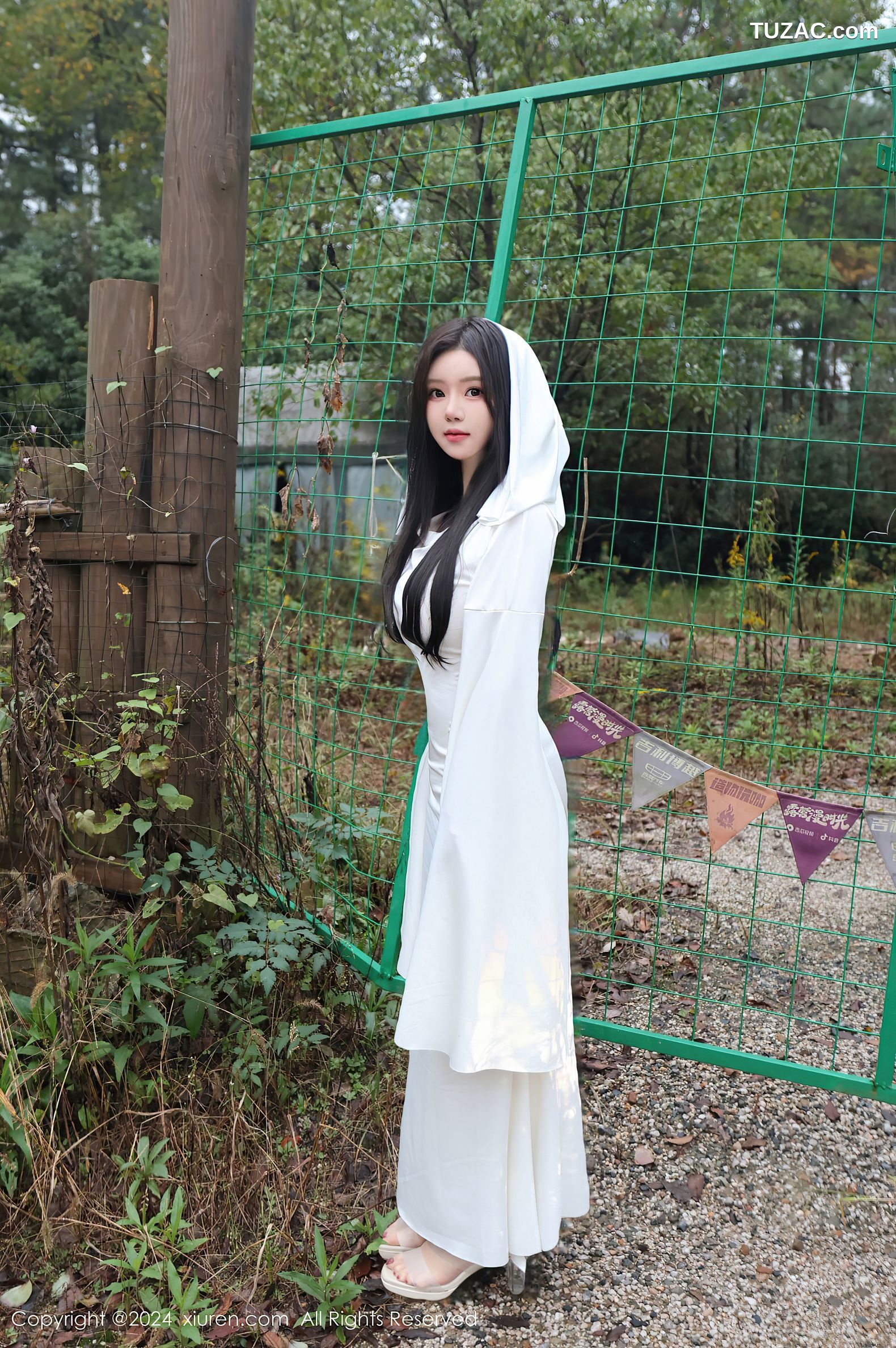 XiuRen秀人网-9376-小薯条nienie-万圣节俏皮cos爆乳-2024.10.31