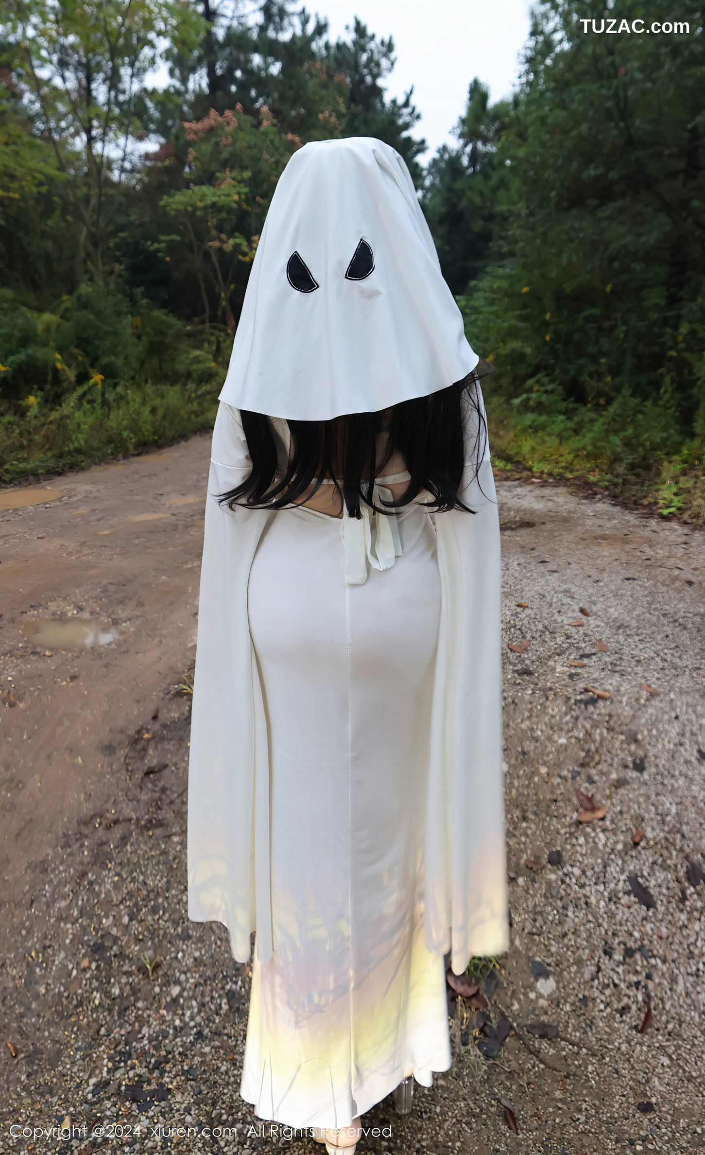 XiuRen秀人网-9376-小薯条nienie-万圣节俏皮cos爆乳-2024.10.31