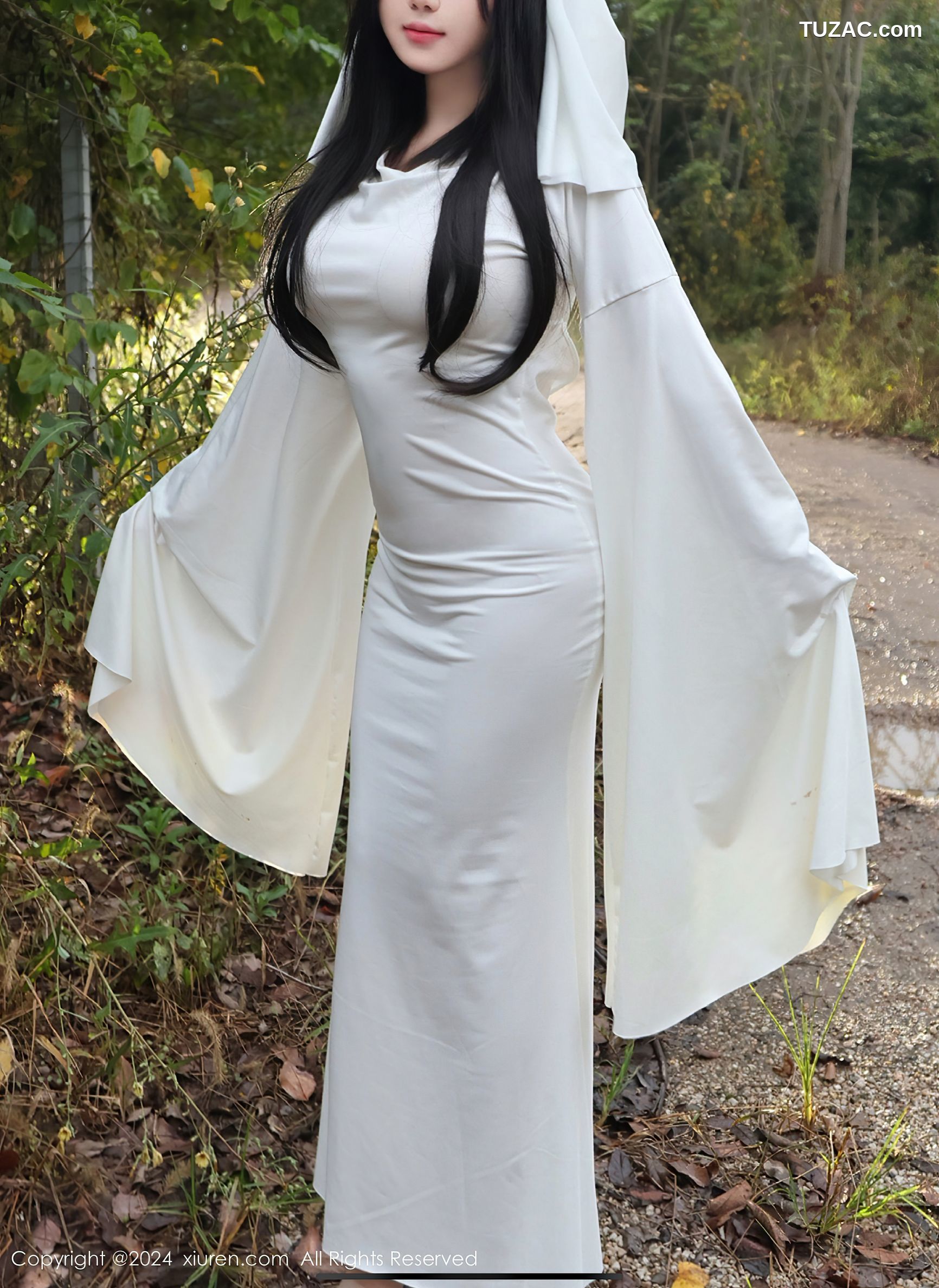 XiuRen秀人网-9376-小薯条nienie-万圣节俏皮cos爆乳-2024.10.31