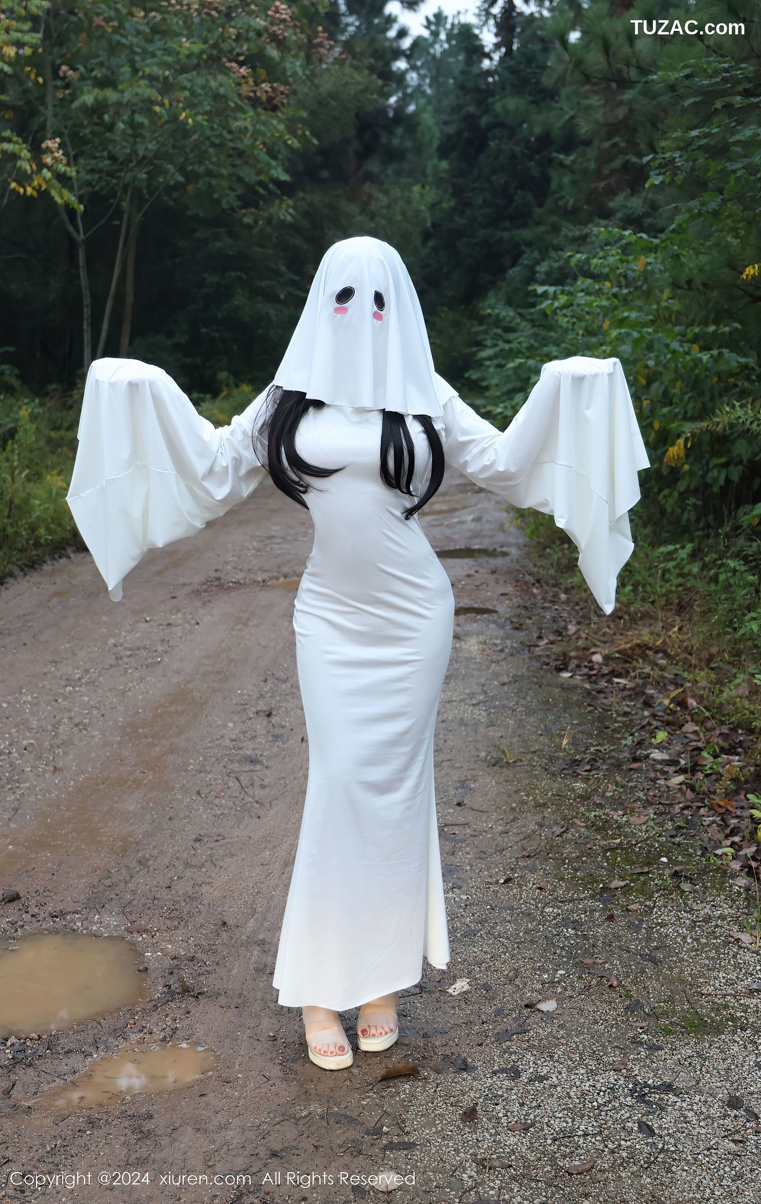 XiuRen秀人网-9376-小薯条nienie-万圣节俏皮cos爆乳-2024.10.31