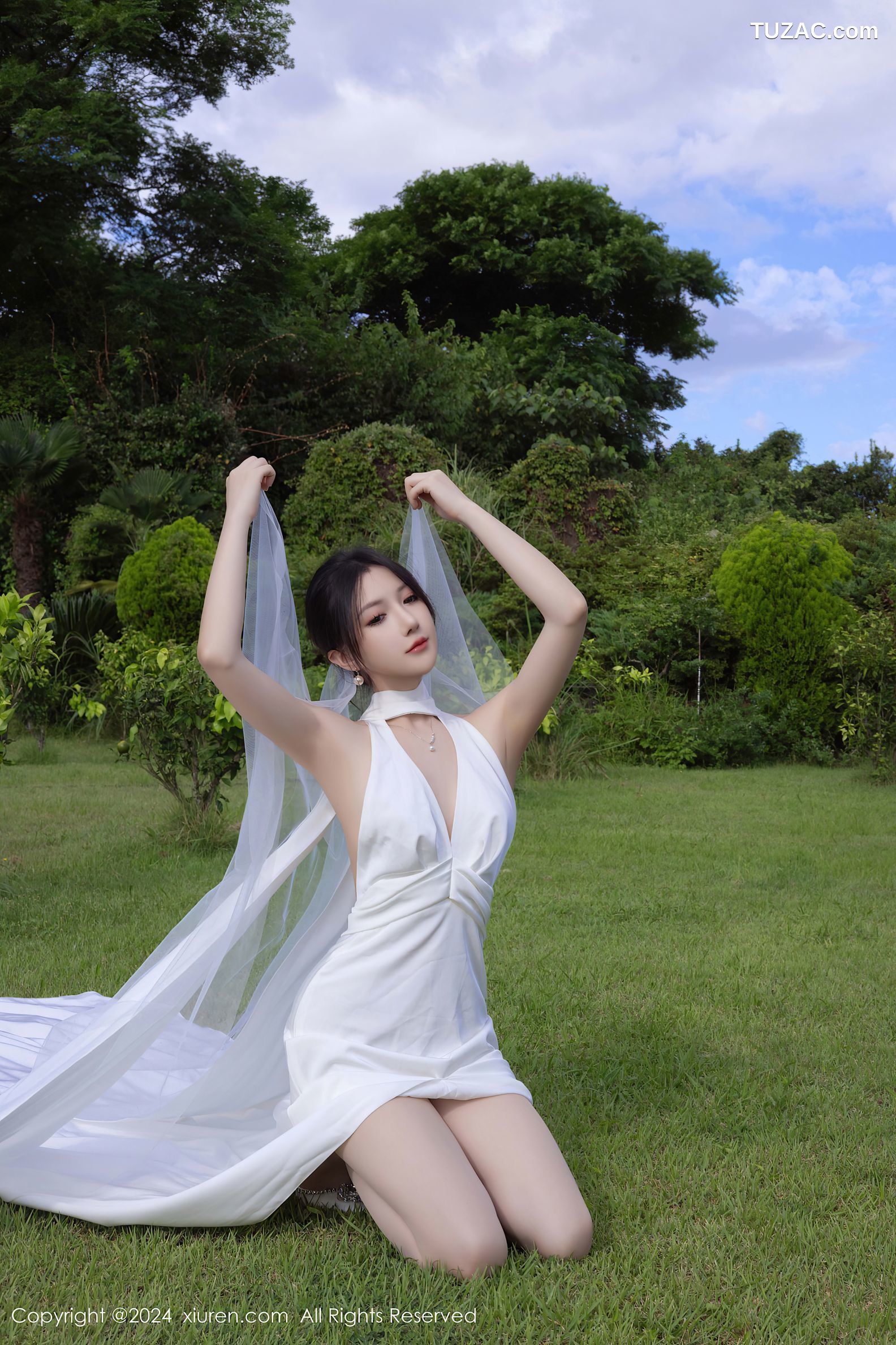 XiuRen秀人网-9387-鱼子酱Fish-户外妩媚新娘白纱爆乳-2024.11.01