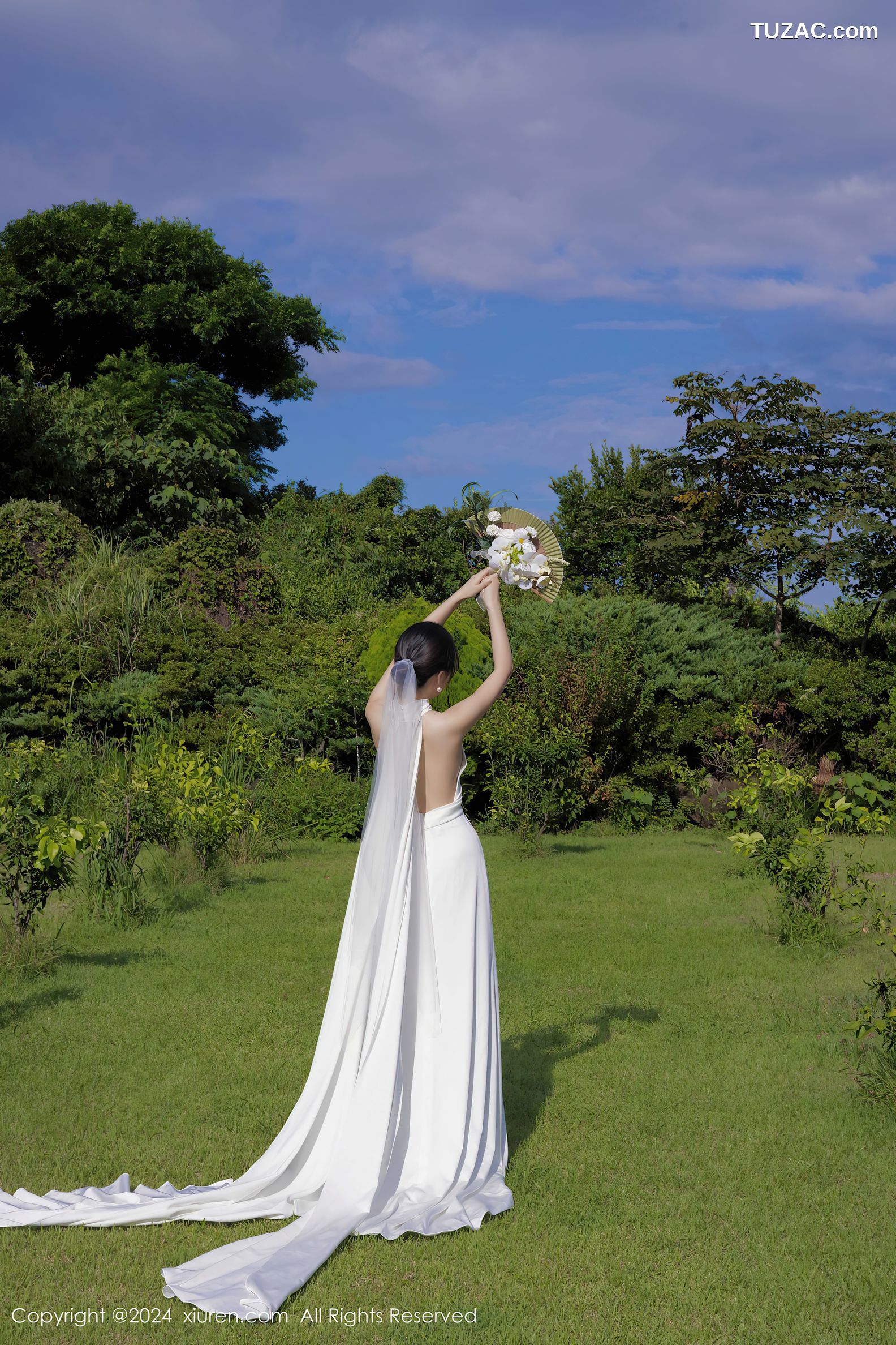 XiuRen秀人网-9387-鱼子酱Fish-户外妩媚新娘白纱爆乳-2024.11.01