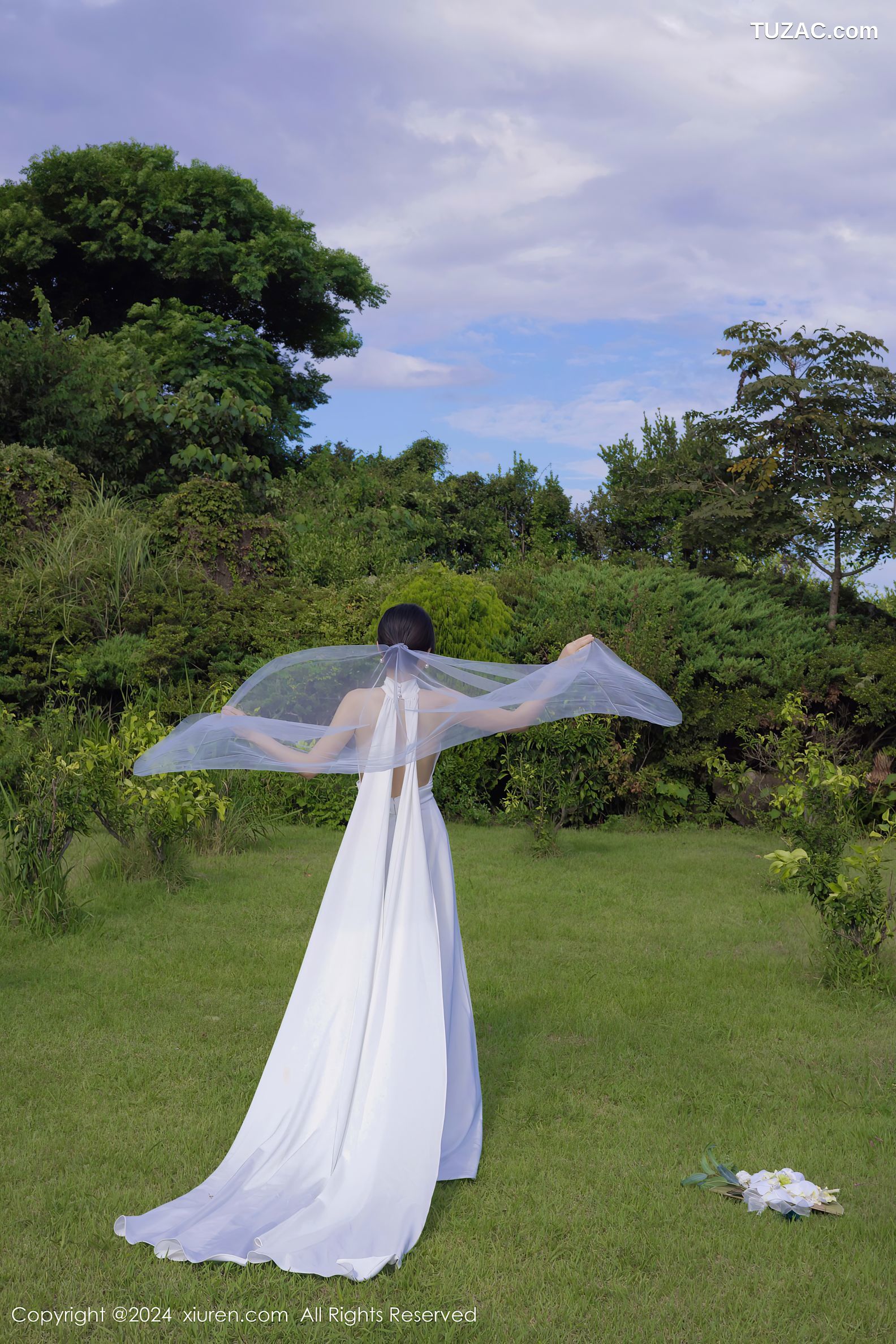 XiuRen秀人网-9387-鱼子酱Fish-户外妩媚新娘白纱爆乳-2024.11.01
