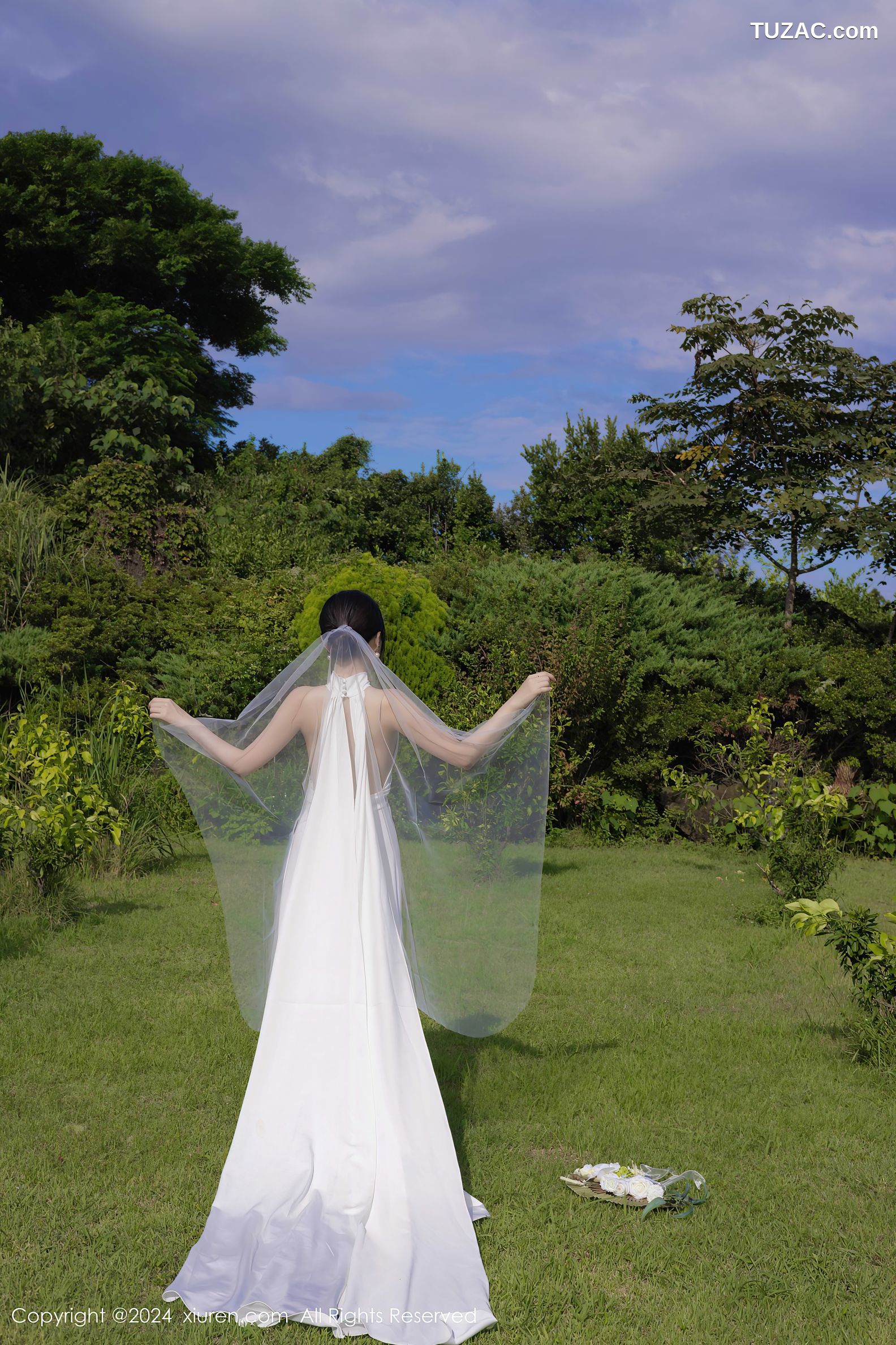 XiuRen秀人网-9387-鱼子酱Fish-户外妩媚新娘白纱爆乳-2024.11.01