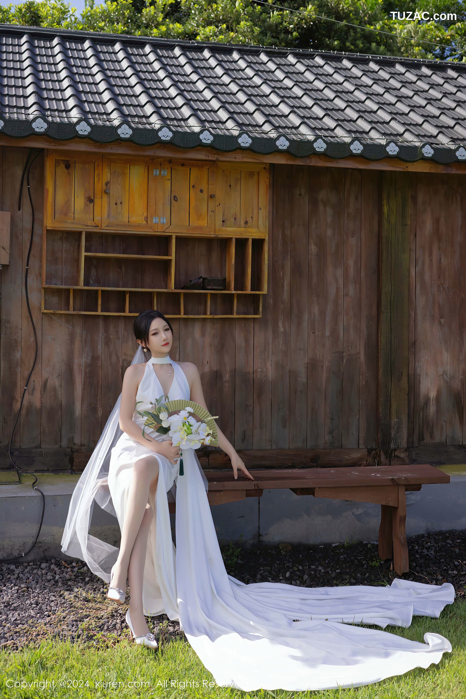 XiuRen秀人网-9387-鱼子酱Fish-户外妩媚新娘白纱爆乳-2024.11.01