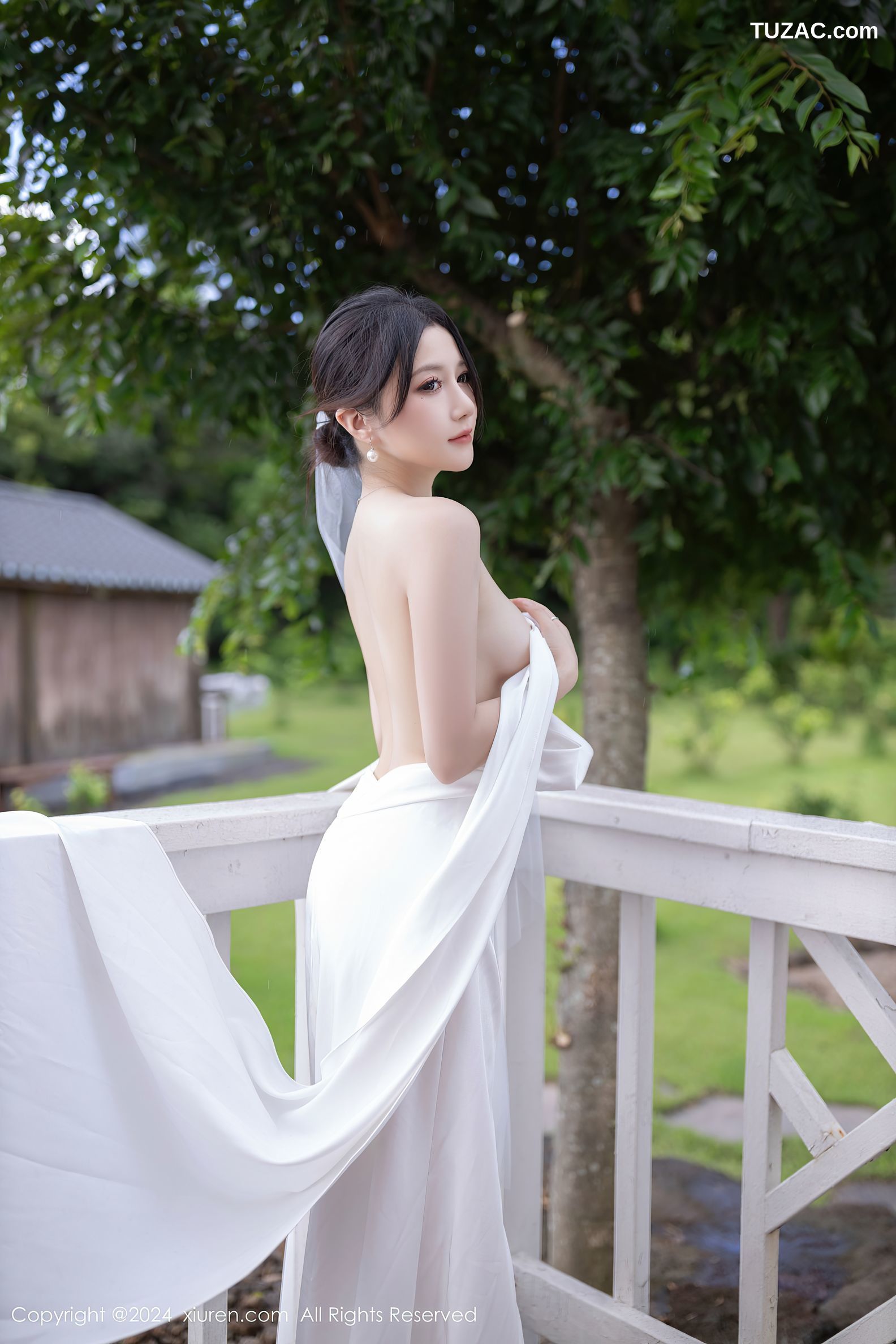 XiuRen秀人网-9387-鱼子酱Fish-户外妩媚新娘白纱爆乳-2024.11.01
