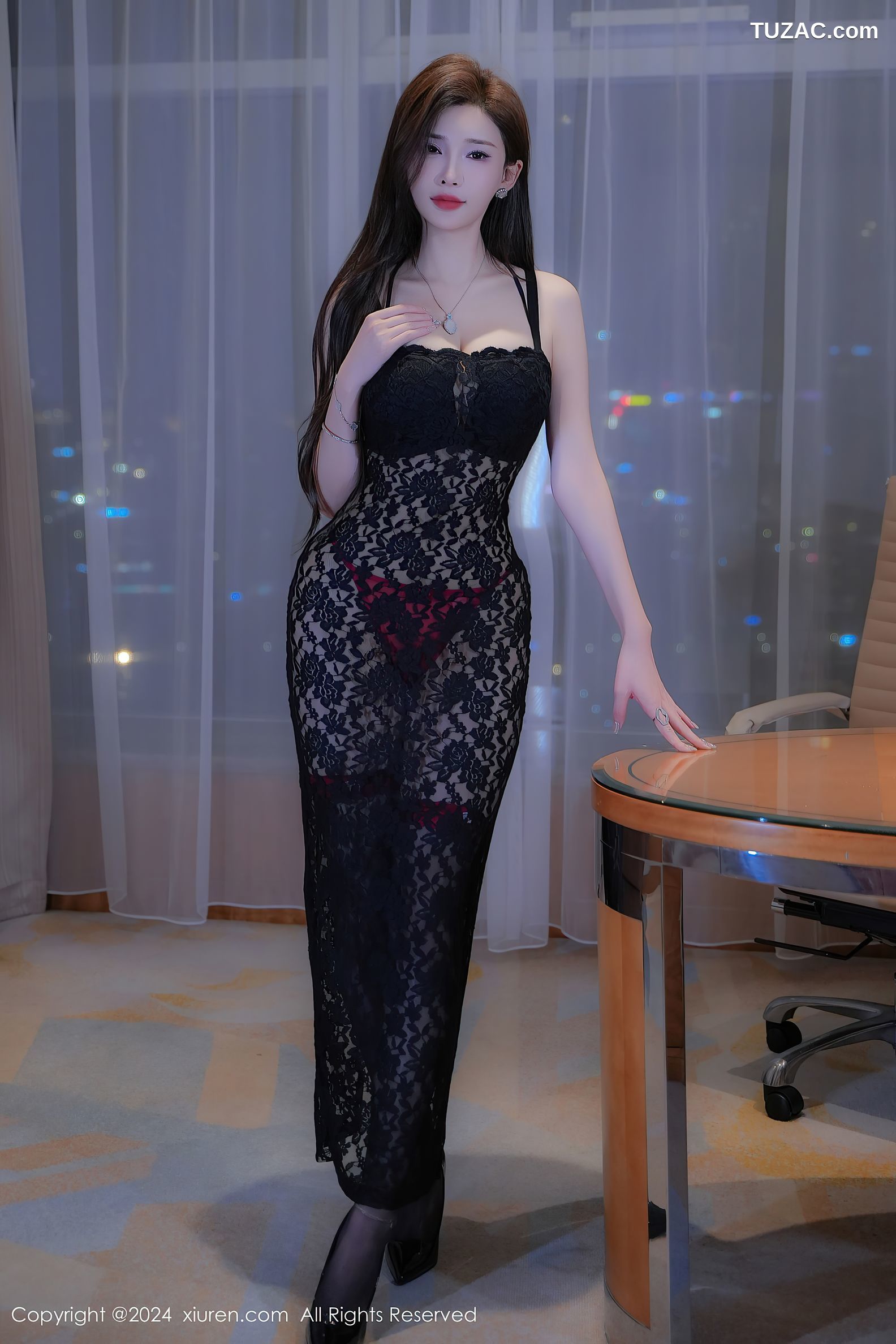 XiuRen秀人网-9411-Carol周妍希X-黑色蕾丝吊带连衣裙红内裤爆乳-2024.11.07