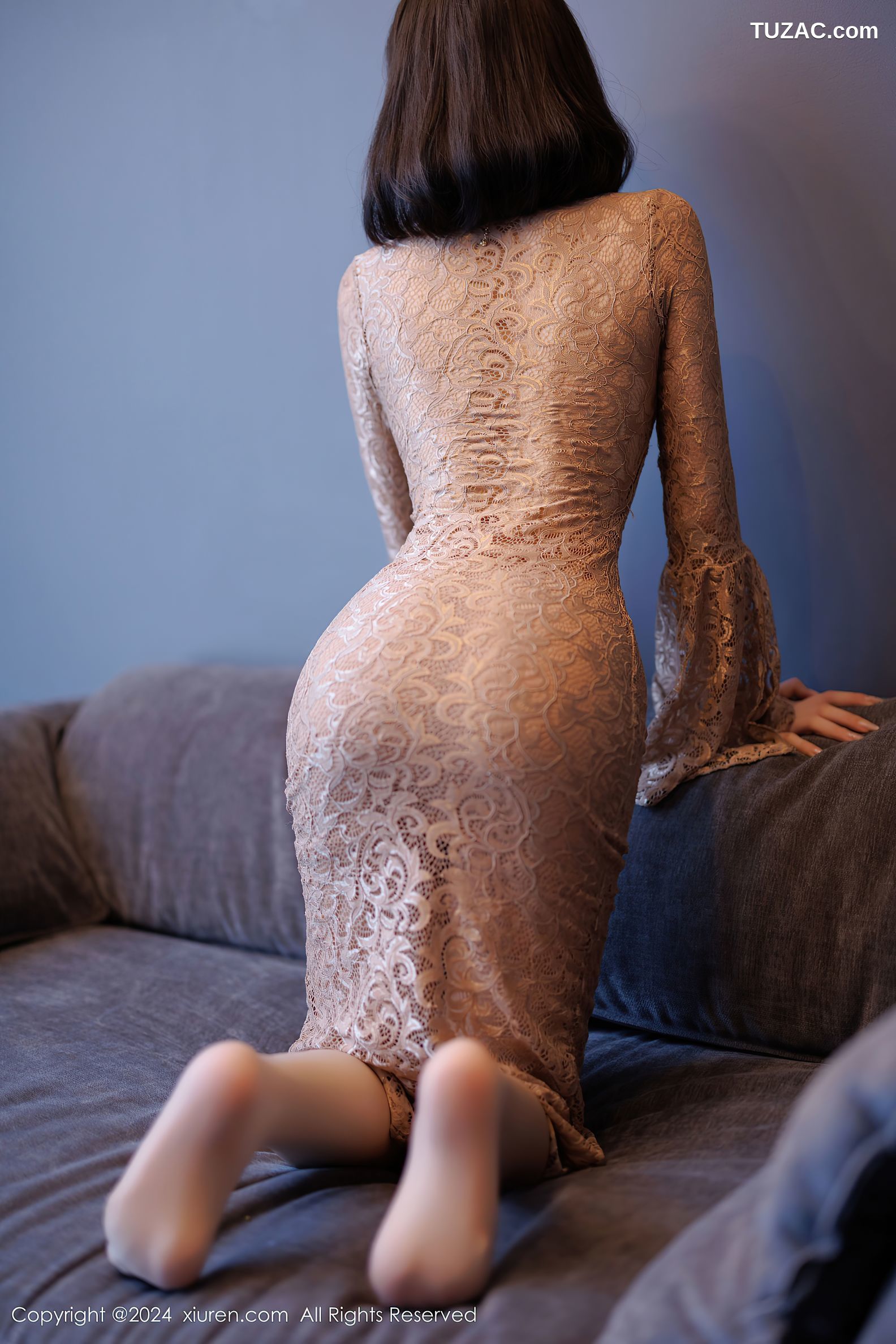 XiuRen秀人网-9412-徐莉芝Booty-翘臀肉色紧身裙肉色内衣-2024.11.07