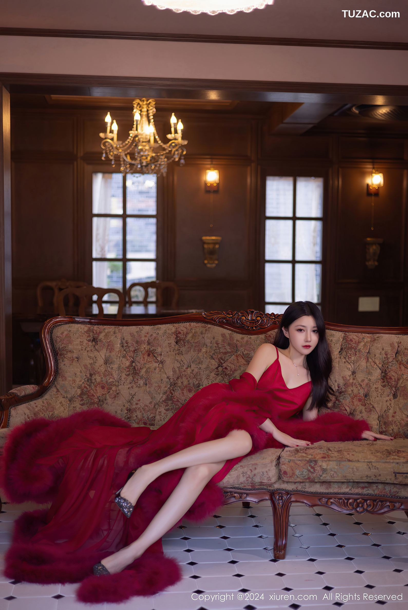 XiuRen秀人网-9422-鱼子酱Fish-红色礼服裙珠链丁字裤-2024.11.08