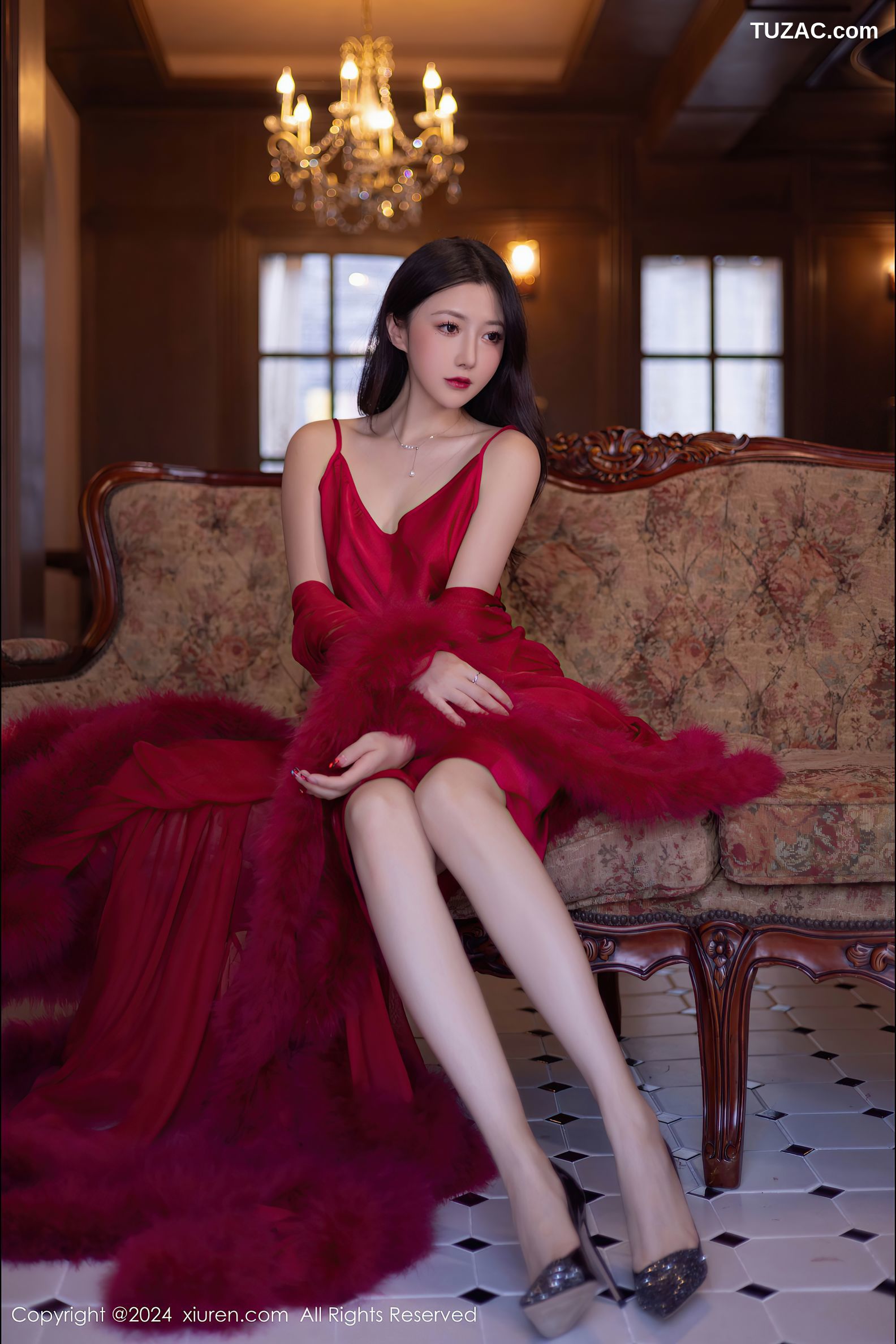 XiuRen秀人网-9422-鱼子酱Fish-红色礼服裙珠链丁字裤-2024.11.08