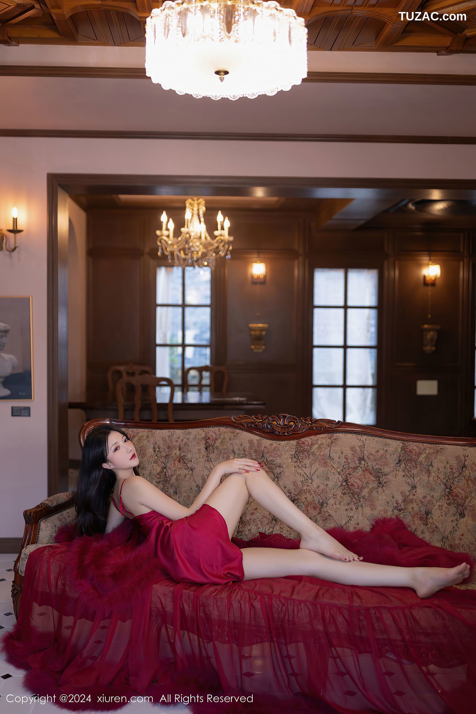 XiuRen秀人网-9422-鱼子酱Fish-红色礼服裙珠链丁字裤-2024.11.08