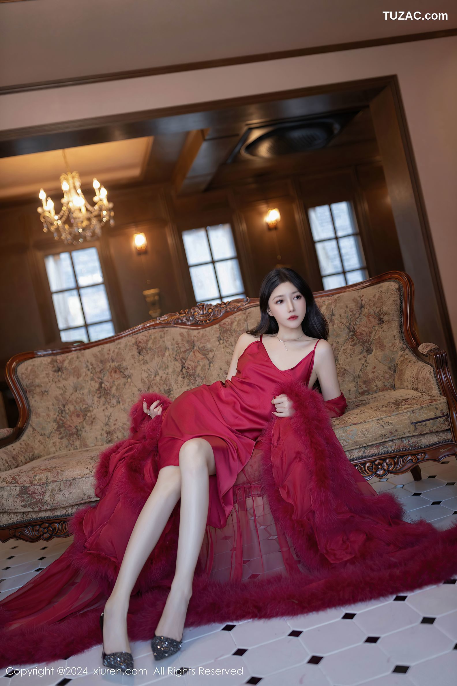 XiuRen秀人网-9422-鱼子酱Fish-红色礼服裙珠链丁字裤-2024.11.08