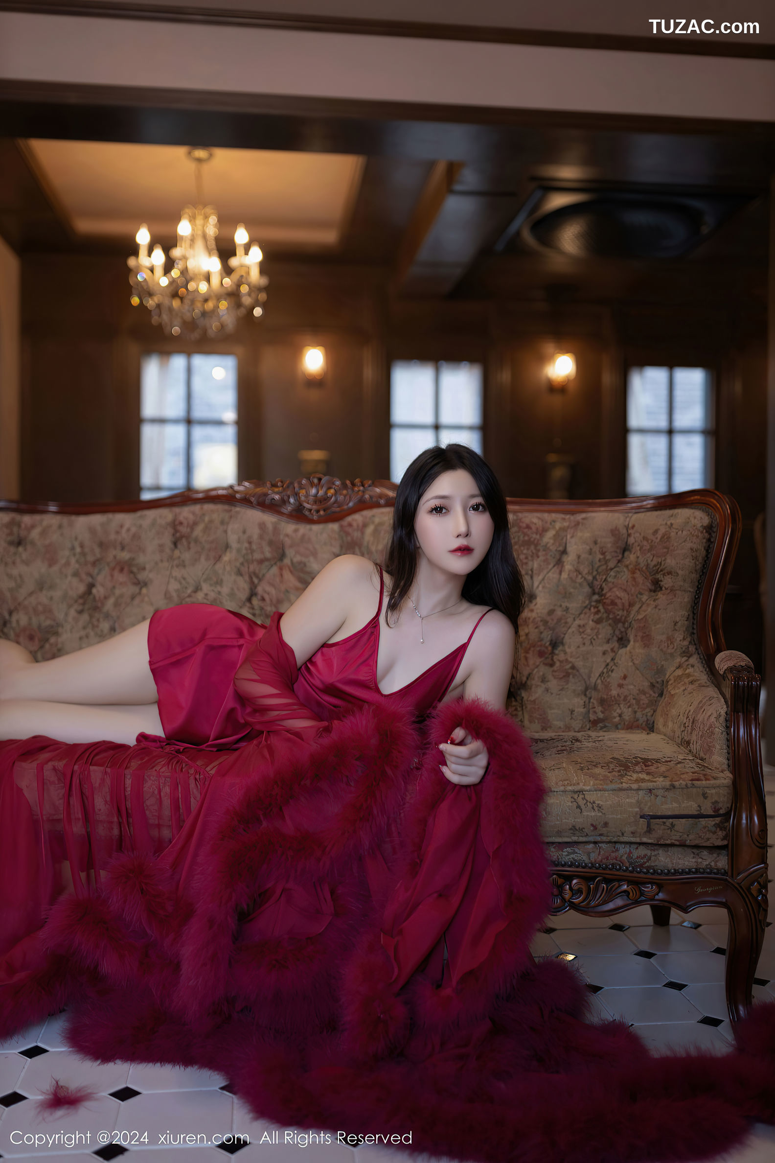 XiuRen秀人网-9422-鱼子酱Fish-红色礼服裙珠链丁字裤-2024.11.08