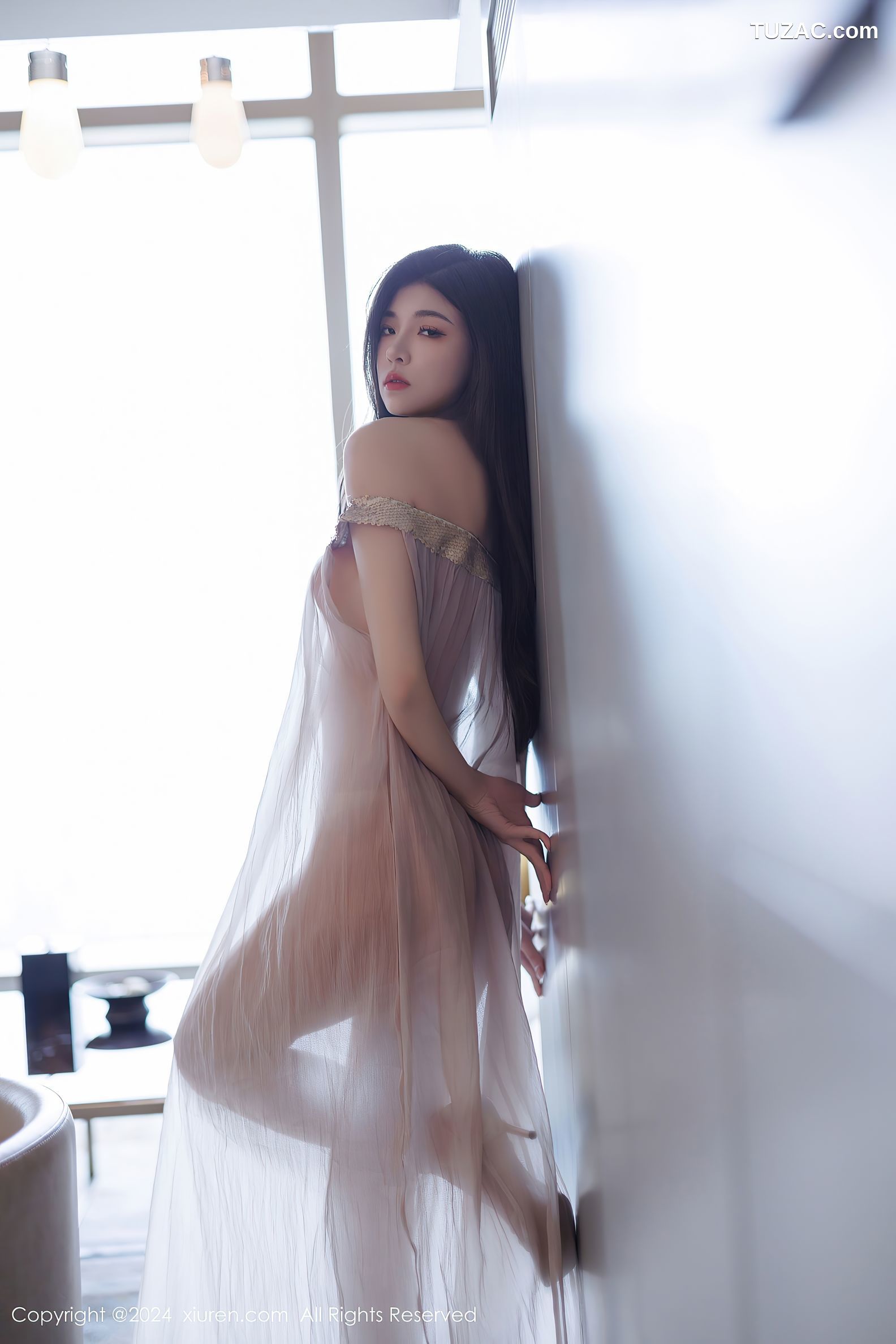 XiuRen秀人网-9426-初梦瑶-透视白纱长裙绝美身材-2024.11.11