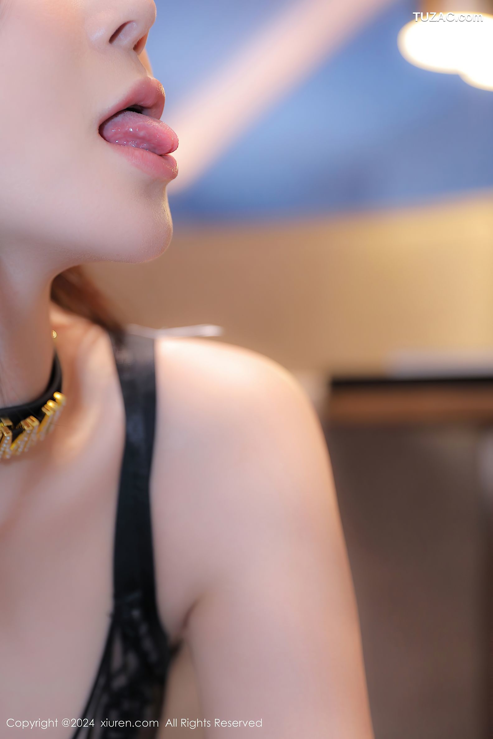 XiuRen秀人网-9427-小蛮妖Yummy-黑丝翘臀小野猫-2024.11.11