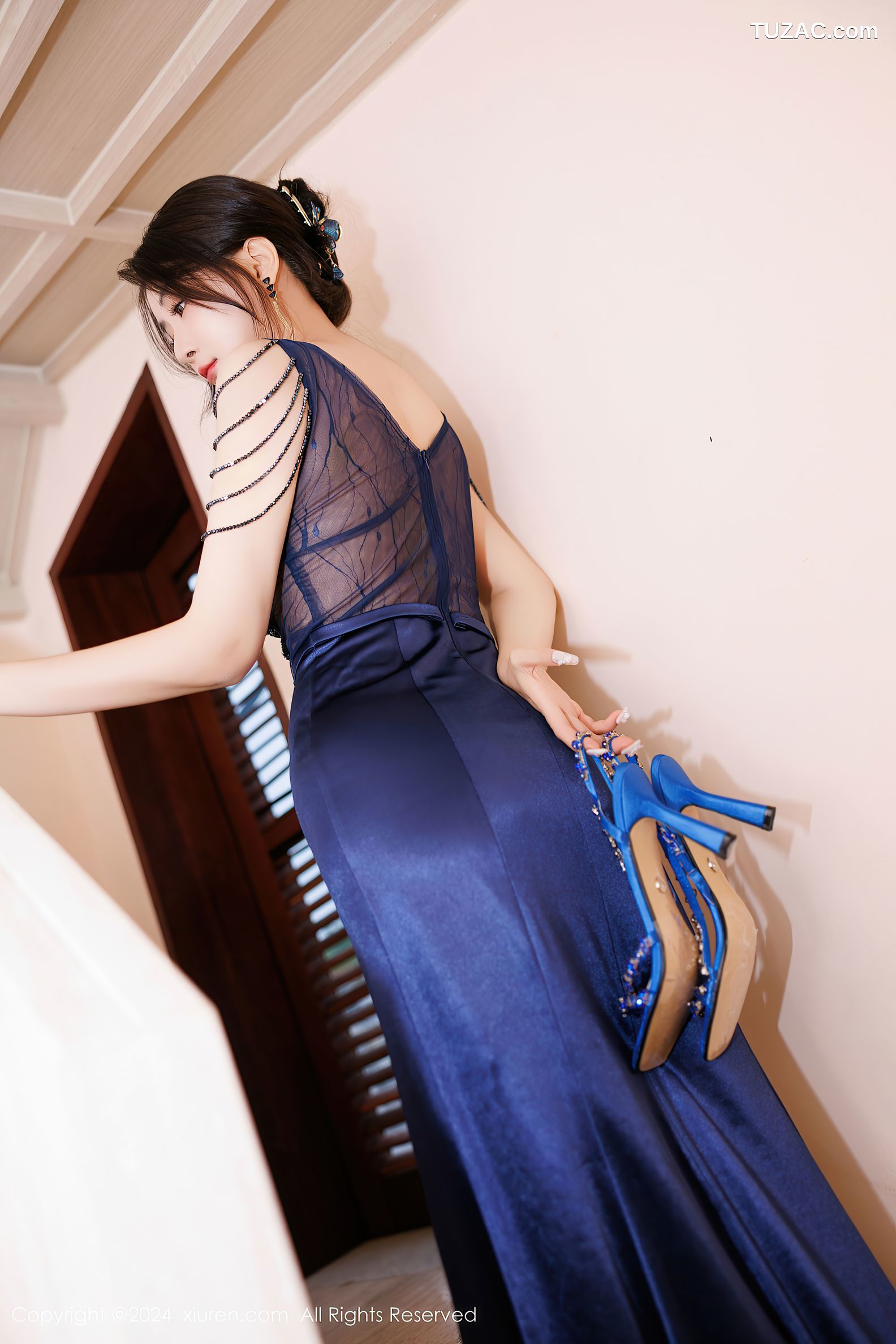 XiuRen秀人网-9435-凯竹Quinn-蓝色长裙蓝色内衣-2024.11.12