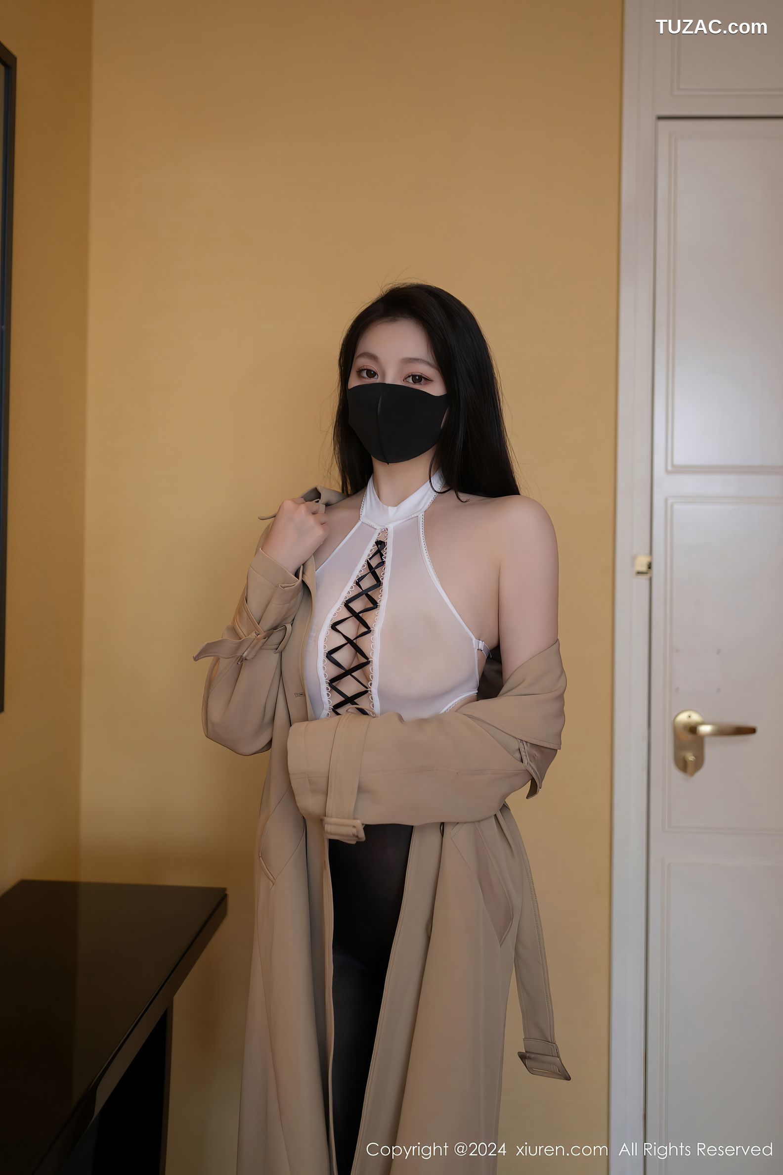 XiuRen秀人网-9436-安然anran-米色风衣情趣黑丝-2024.11.12