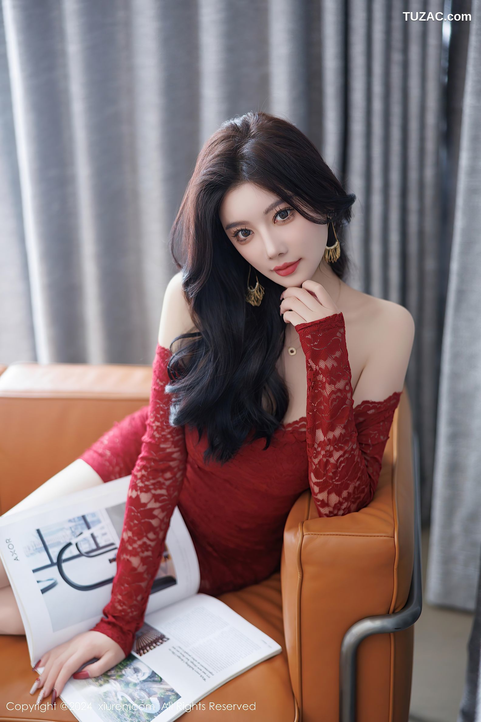 XiuRen秀人网-9456-杨晨晨Yome-红蕾丝连衣短裙-黑蕾丝情趣内衣-2024.11.15