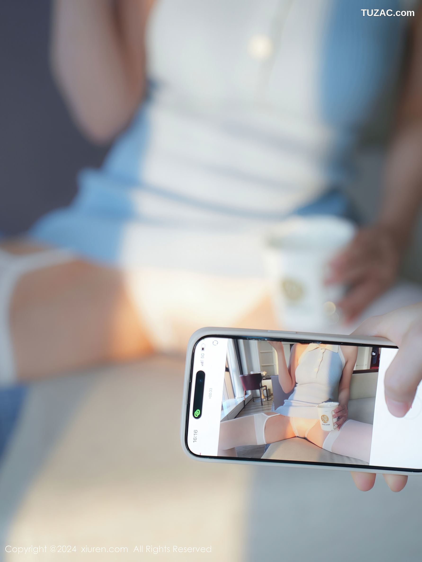 XiuRen秀人网-9458-李金金-气质美女蓝针织连衣短裙白蕾丝内衣白丝奶油爆乳-2024.11.18