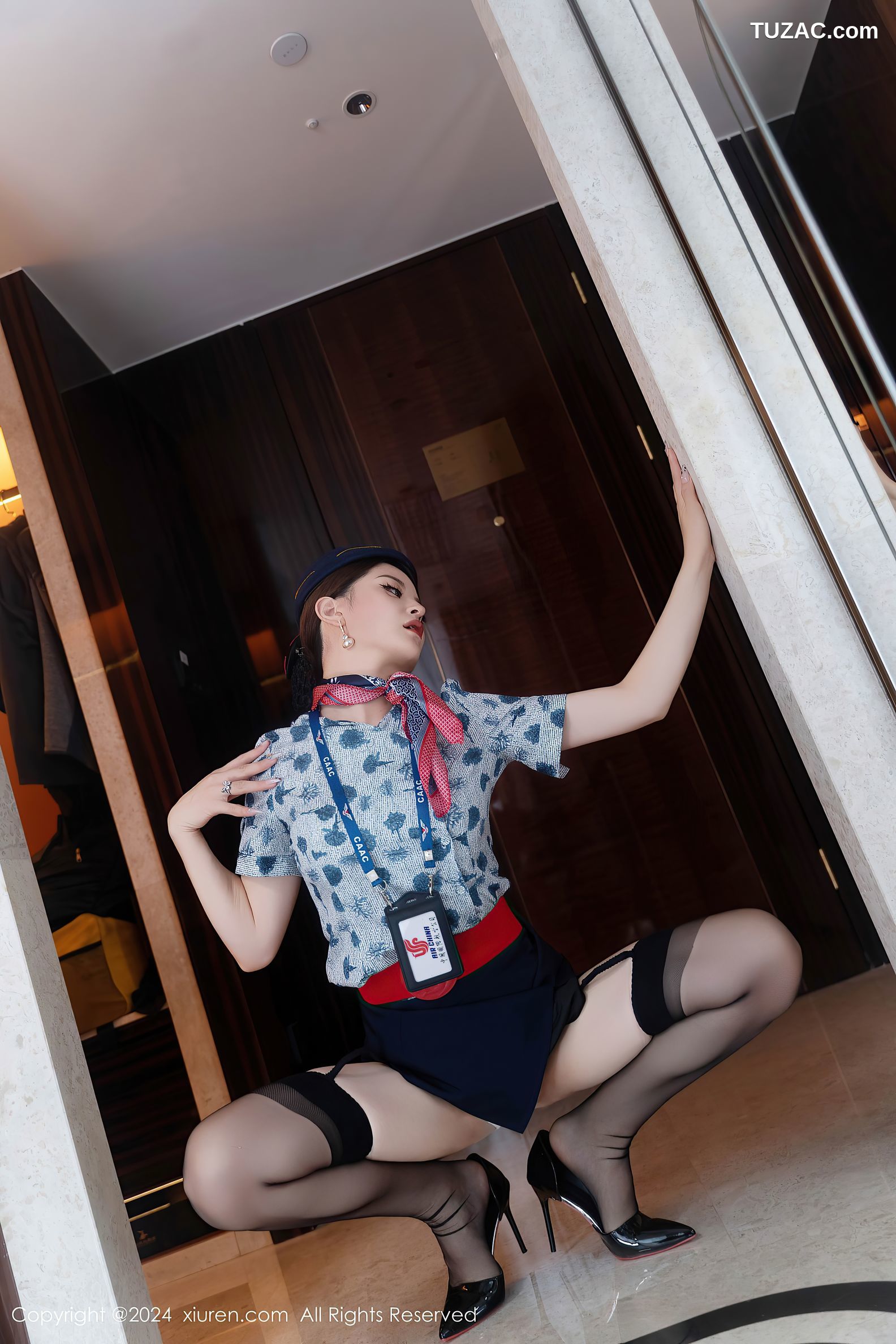 XiuRen秀人网-9459-灿宝-空姐制服黑短裙白内衣黑丝翘臀诱惑-2024.11.18