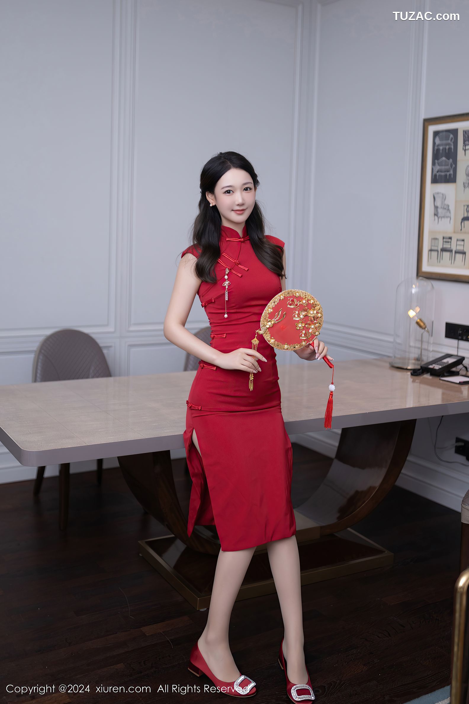 XiuRen秀人网-9463-唐安琪-红色旗袍粉红内衣-2024.11.18