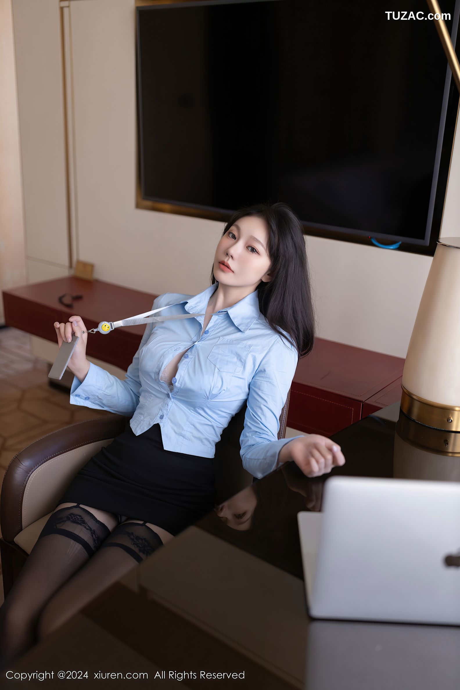 XiuRen秀人网-9469-安然anran-OL蓝衬衫黑短裙白内衣黑丝-2024.11.19