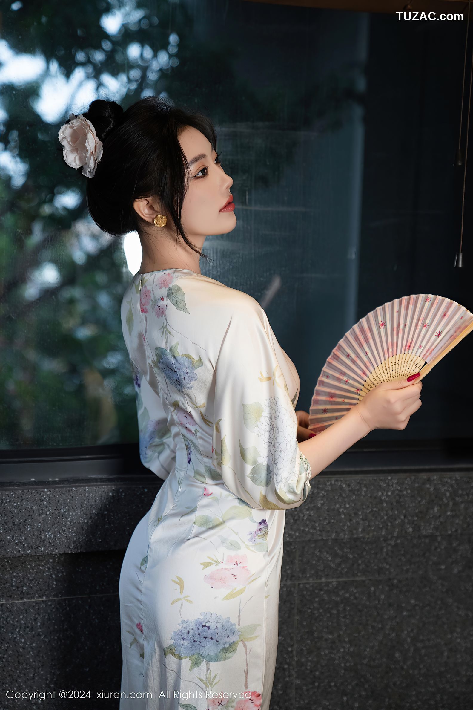 XiuRen秀人网-9470-杨晨晨Yome-白色和服红蕾丝内衣-2024.11.19