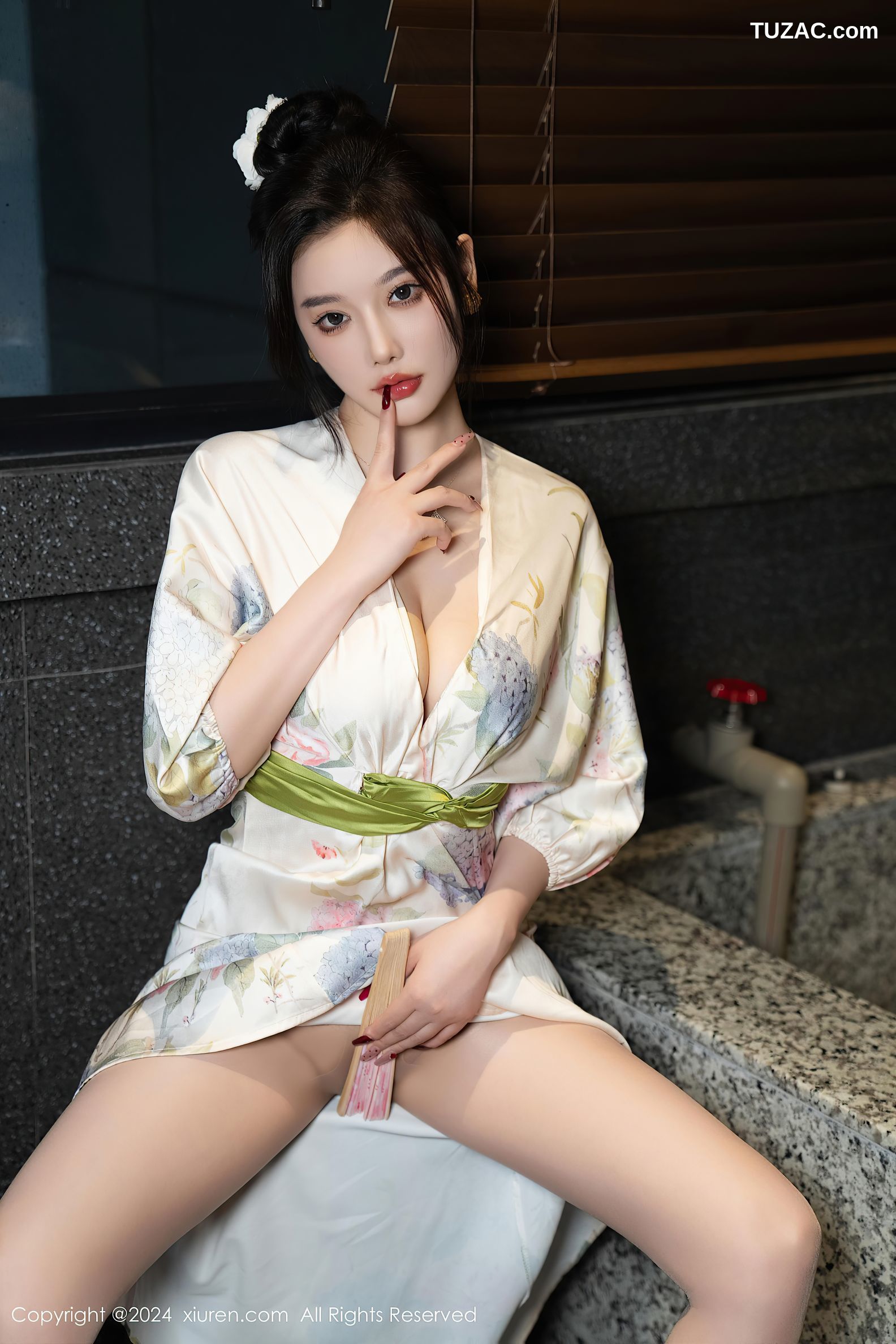 XiuRen秀人网-9470-杨晨晨Yome-白色和服红蕾丝内衣-2024.11.19