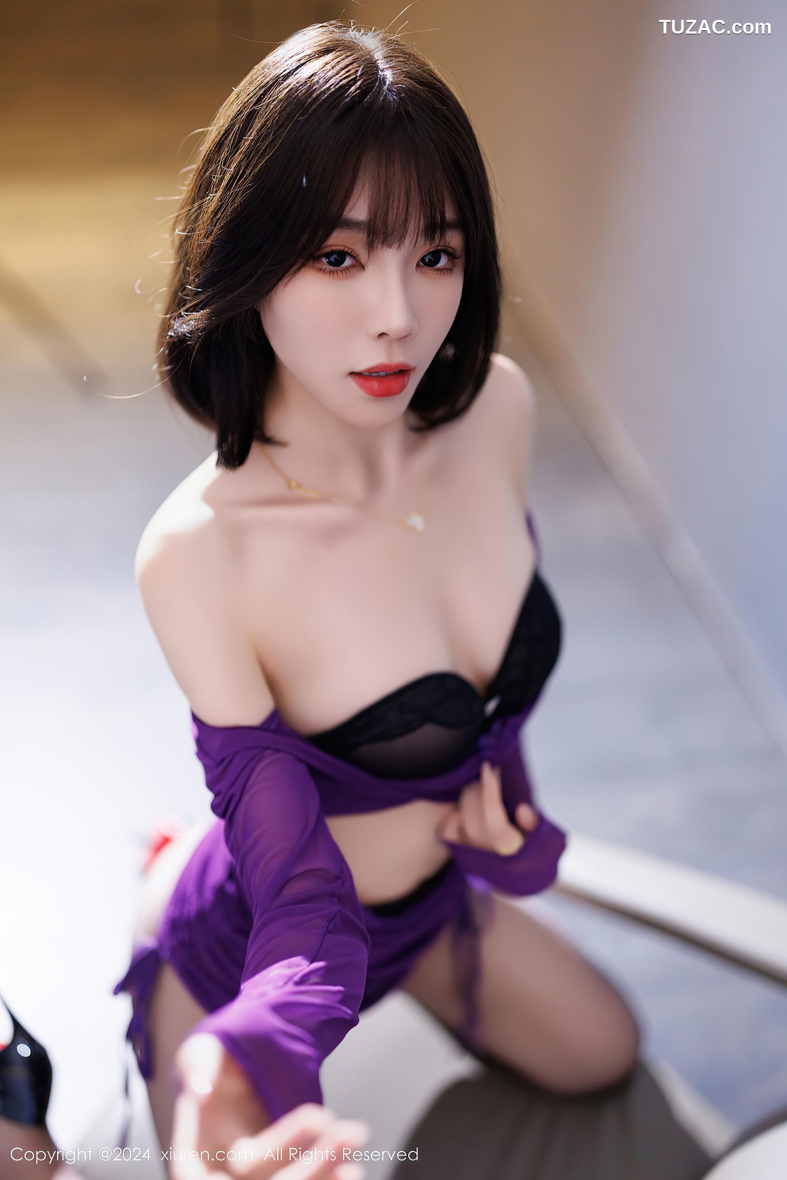 XiuRen秀人网-9482-徐莉芝Booty-紫色风情黑丝-2024.11.21