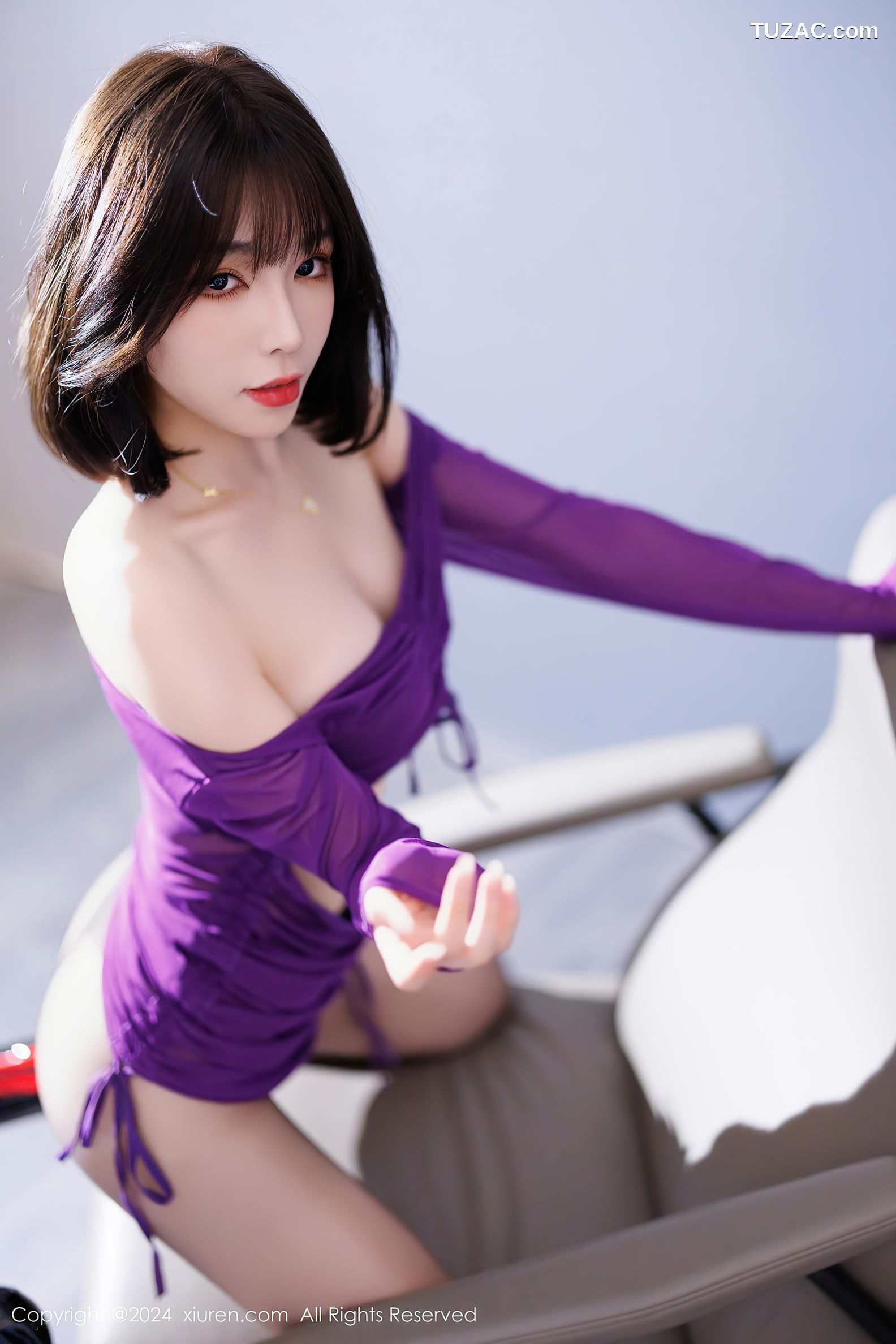 XiuRen秀人网-9482-徐莉芝Booty-紫色风情黑丝-2024.11.21