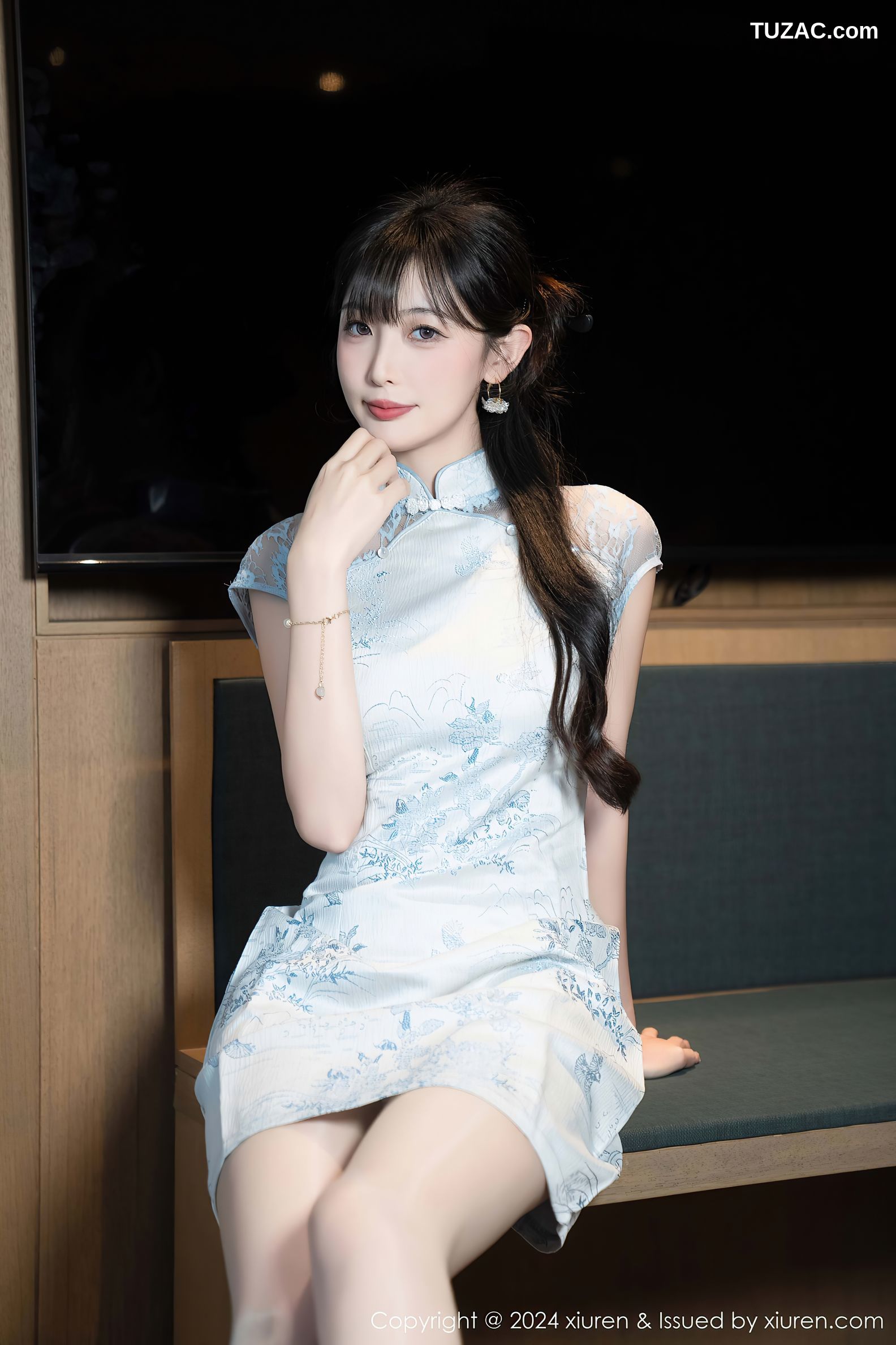 XiuRen秀人网-9487-林星阑-淡蓝旗袍-白色内衣丁字裤-2024.11.22