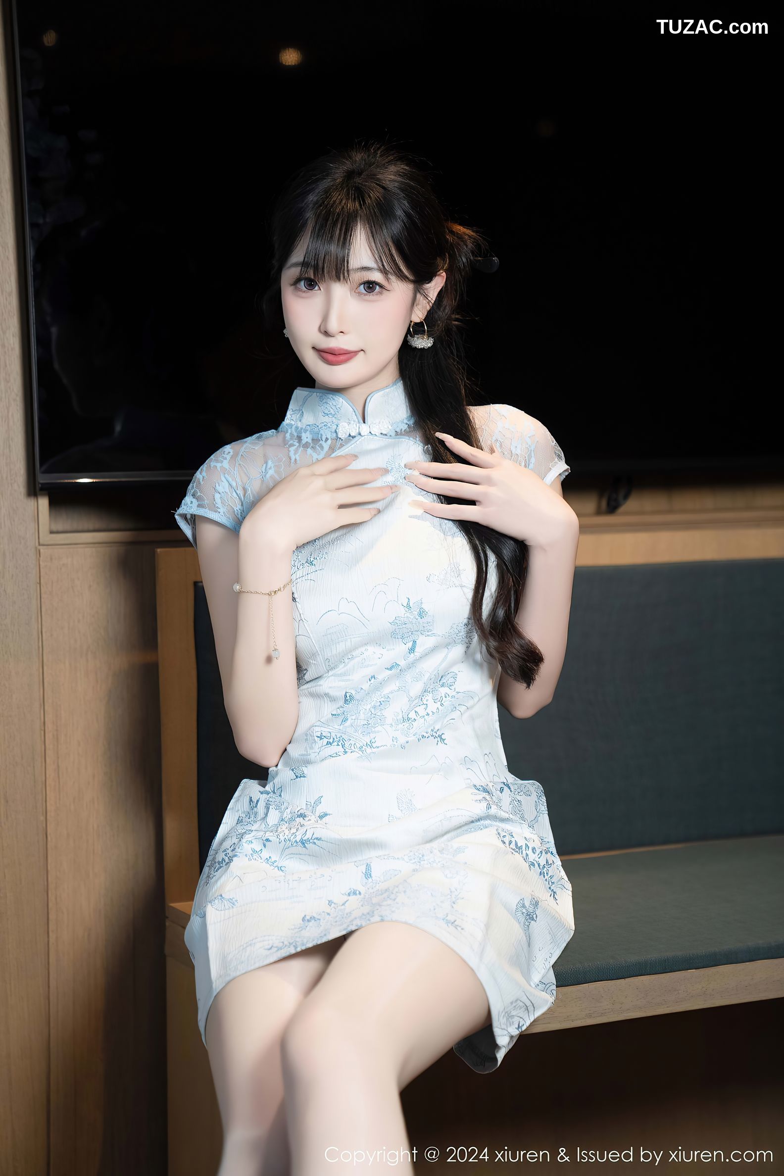 XiuRen秀人网-9487-林星阑-淡蓝旗袍-白色内衣丁字裤-2024.11.22