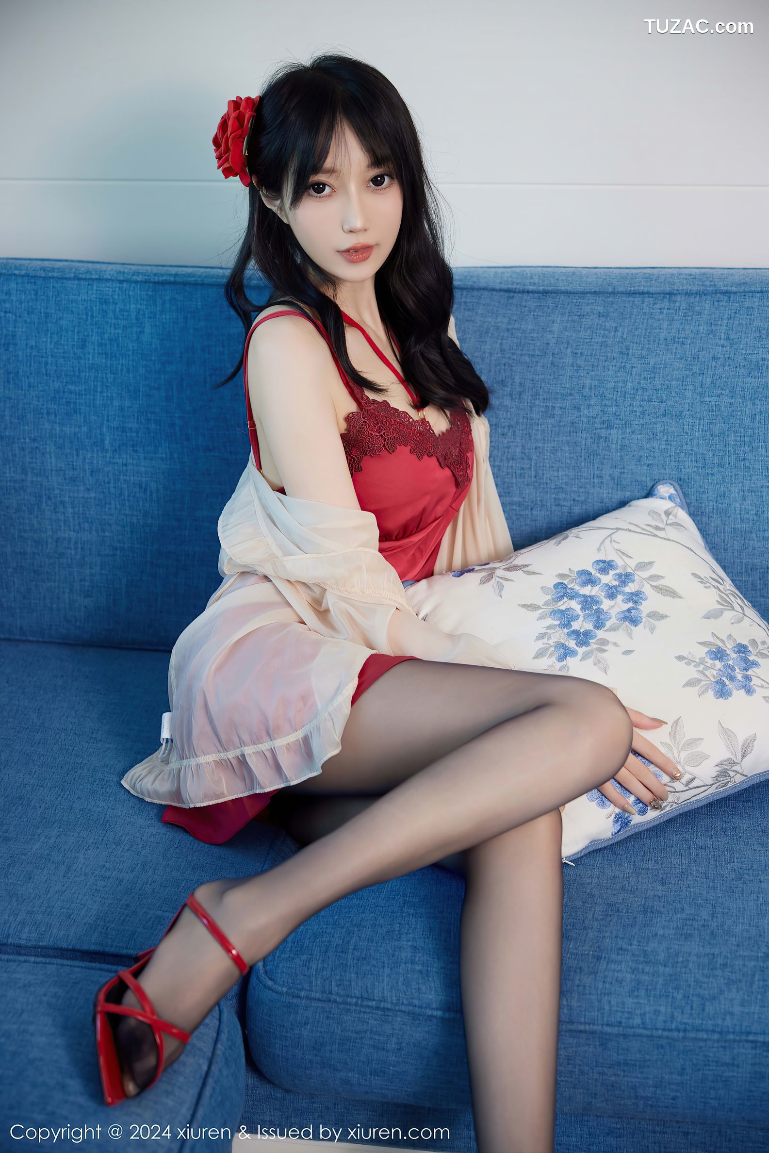 XiuRen秀人网-9488-玥儿玥er-红色睡裙红色内衣黑丝-2024.11.22
