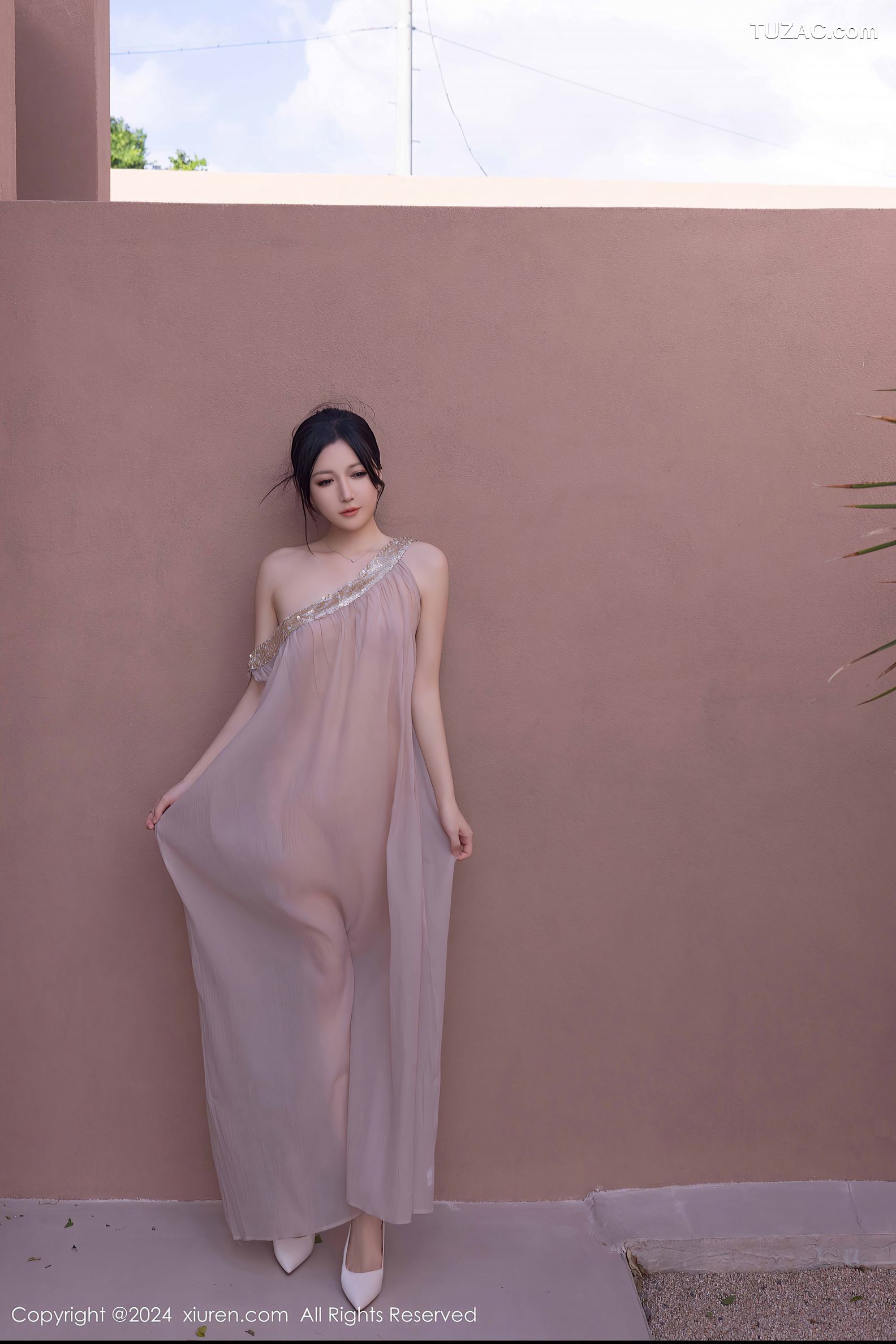 XiuRen秀人网-9492-鱼子酱Fish-透视纱裙真空-2024.11.22