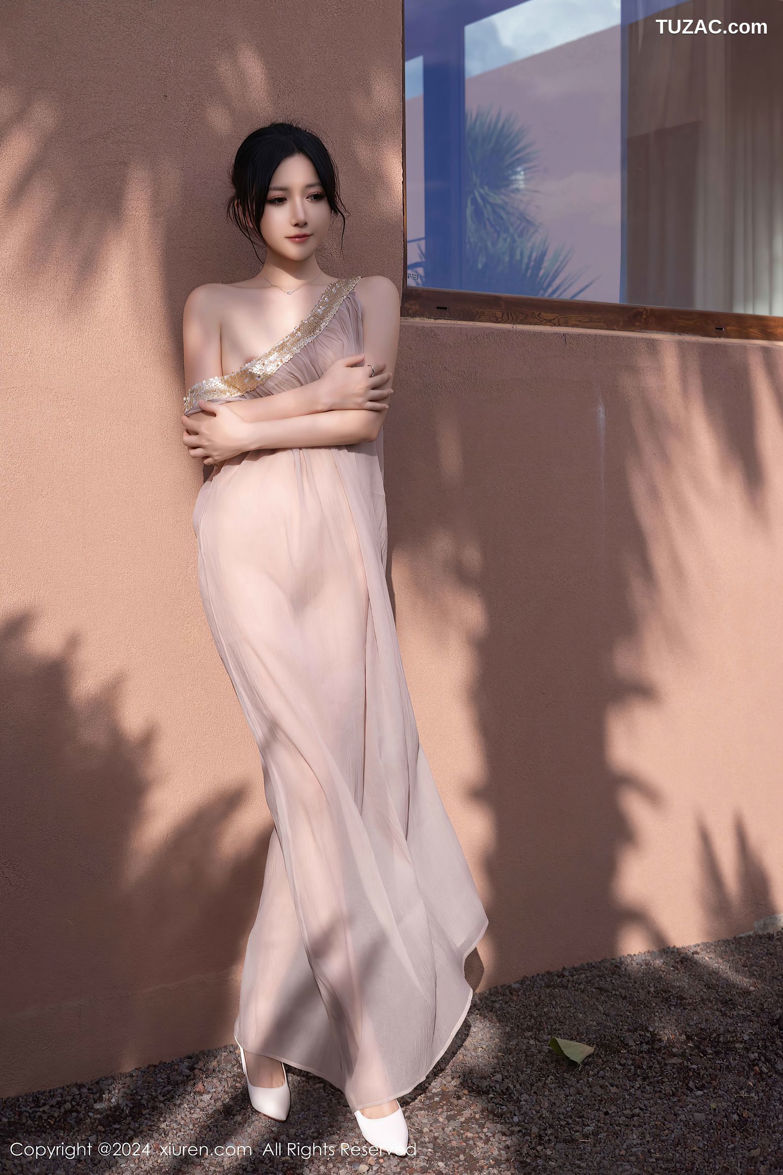 XiuRen秀人网-9492-鱼子酱Fish-透视纱裙真空-2024.11.22