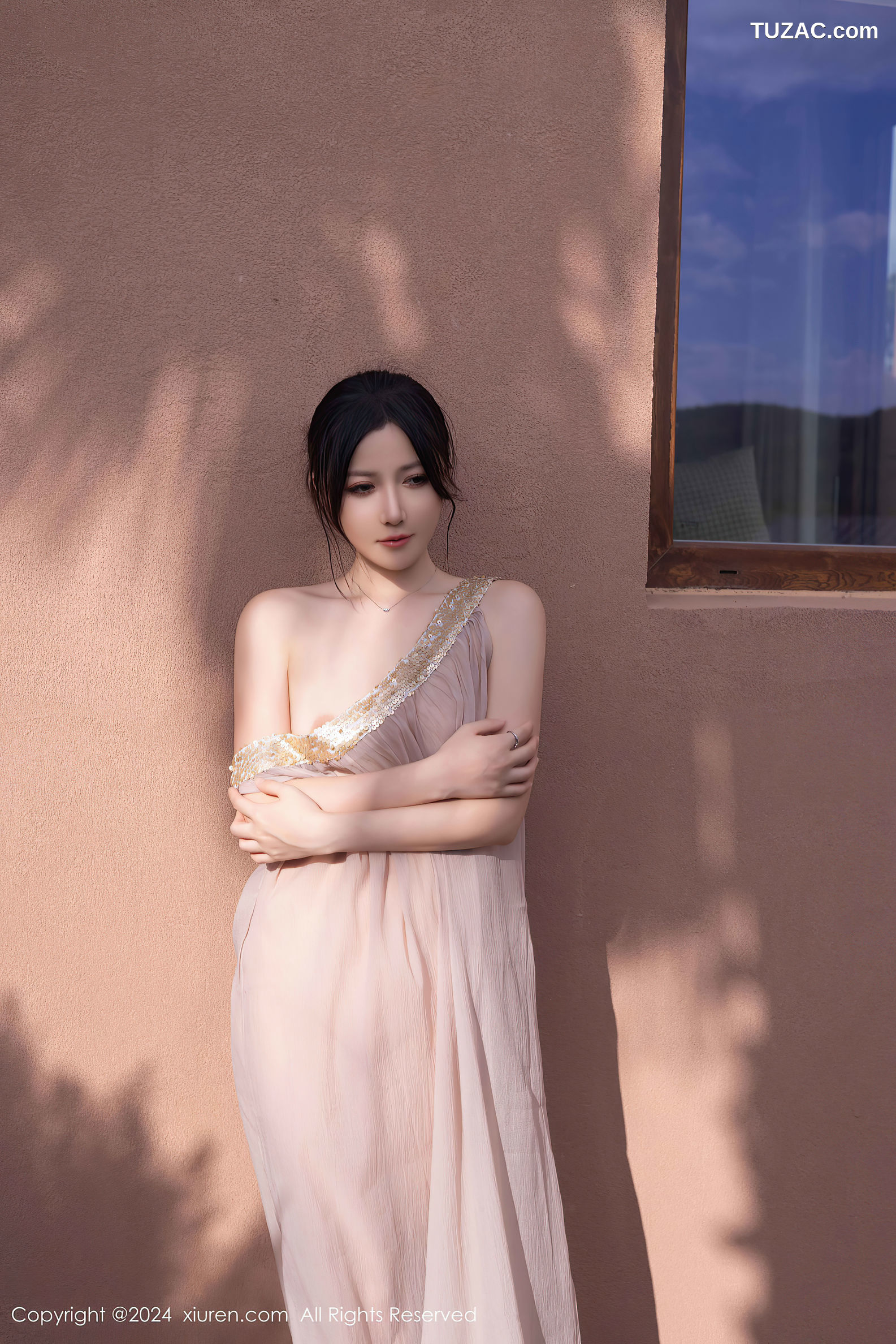 XiuRen秀人网-9492-鱼子酱Fish-透视纱裙真空-2024.11.22