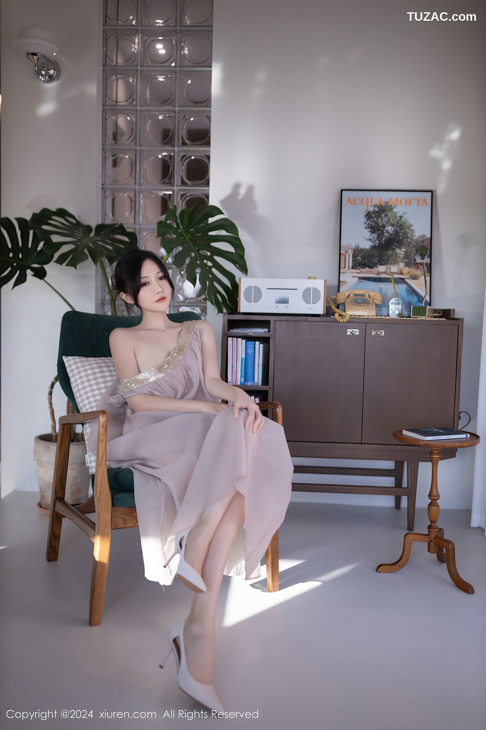 XiuRen秀人网-9492-鱼子酱Fish-透视纱裙真空-2024.11.22