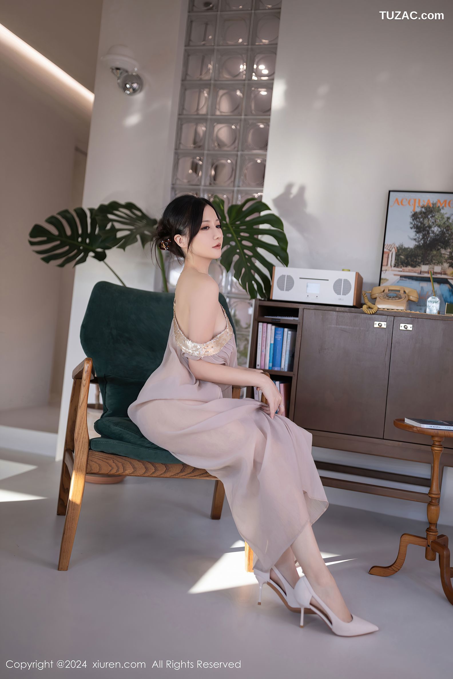 XiuRen秀人网-9492-鱼子酱Fish-透视纱裙真空-2024.11.22