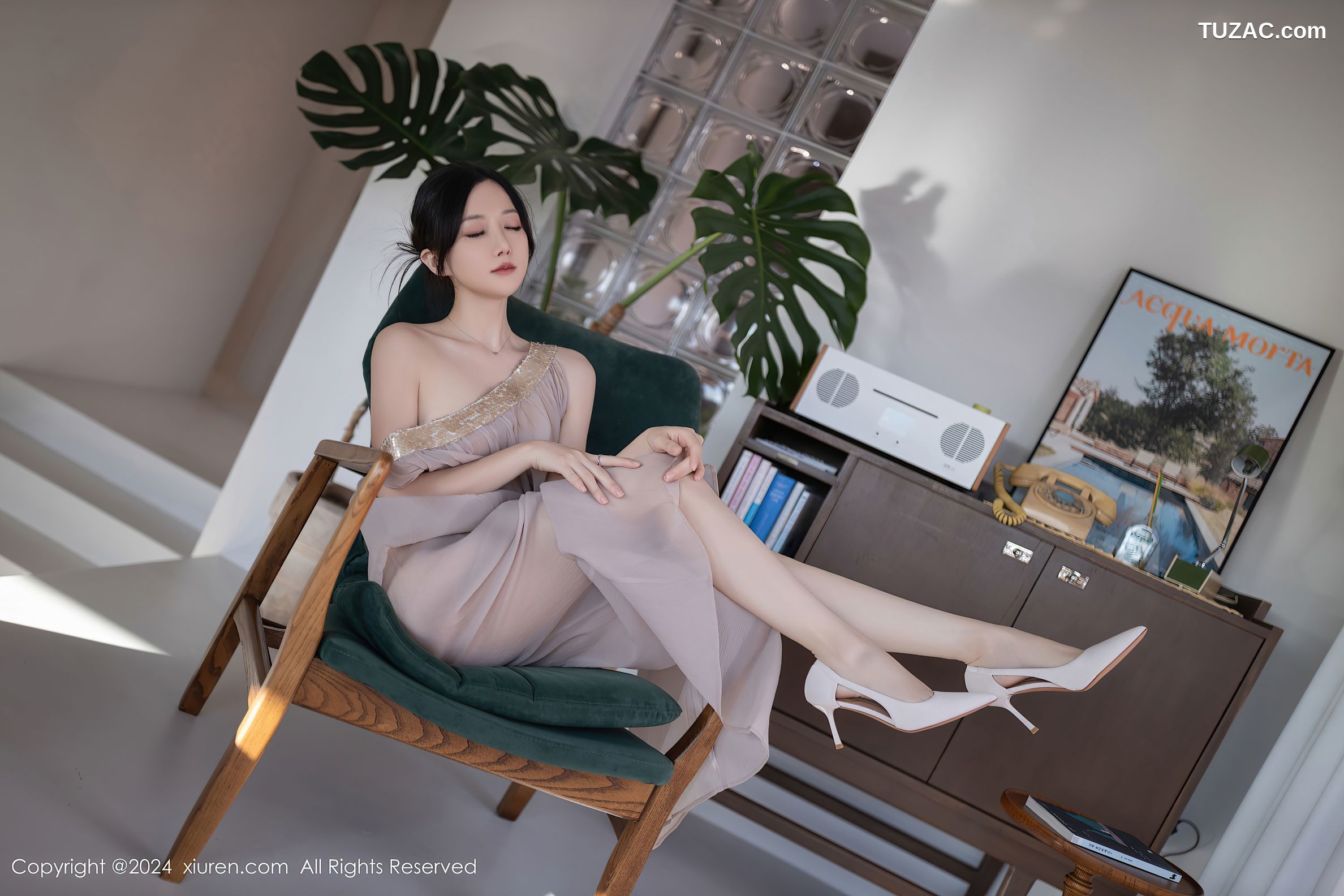 XiuRen秀人网-9492-鱼子酱Fish-透视纱裙真空-2024.11.22