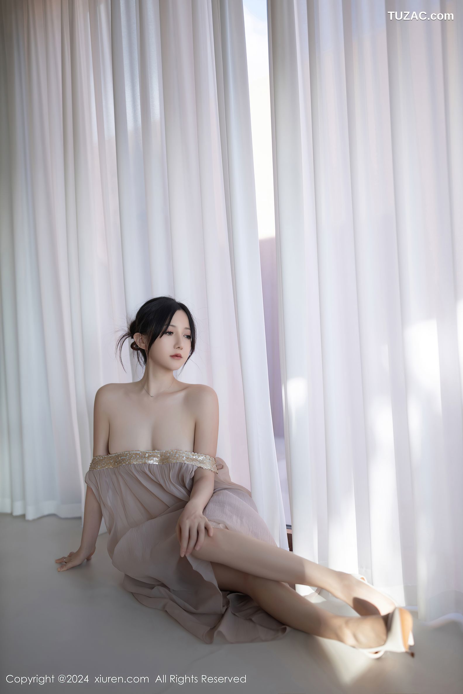 XiuRen秀人网-9492-鱼子酱Fish-透视纱裙真空-2024.11.22